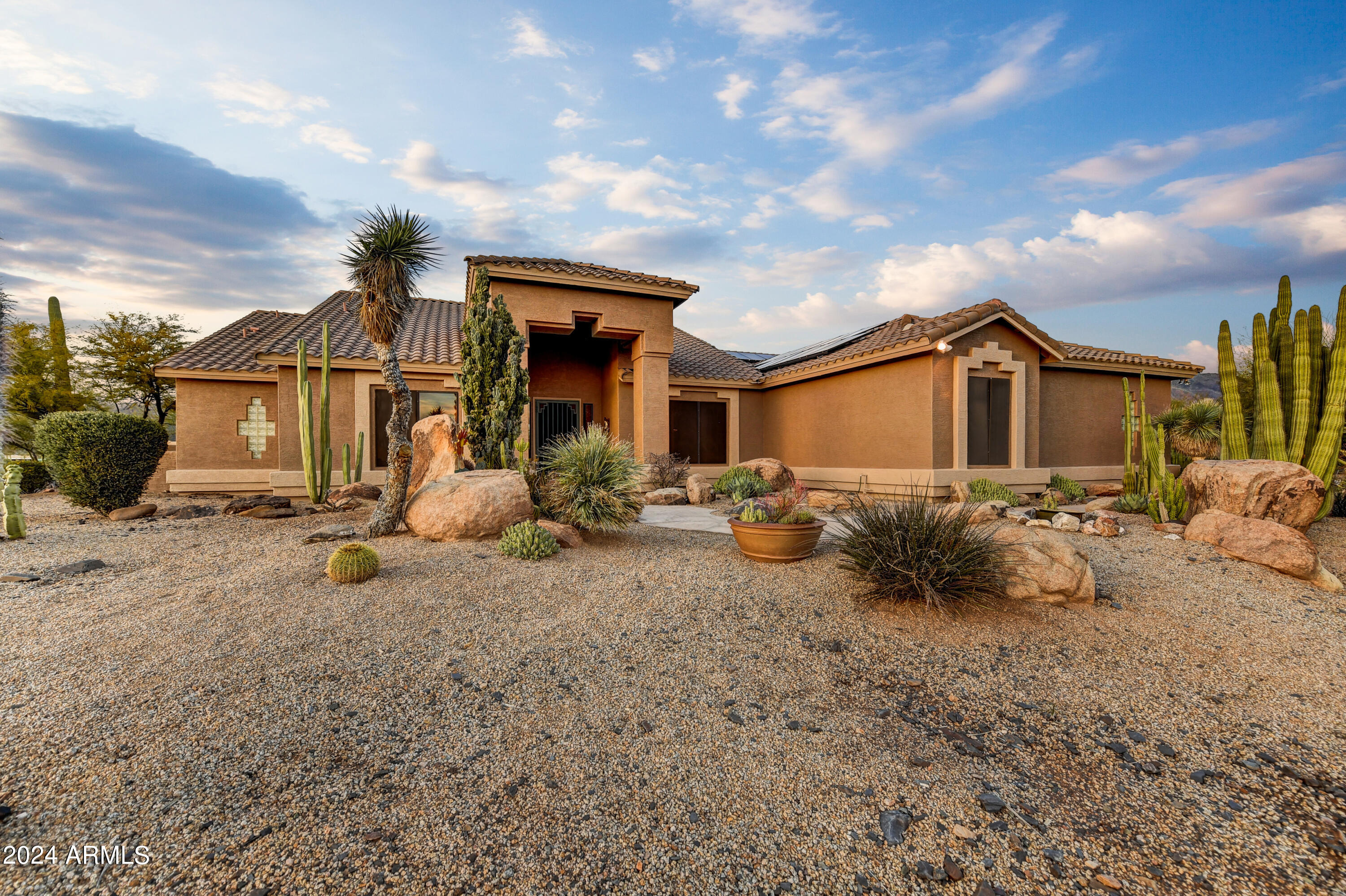 5898 E CHUCKWALLA Trail