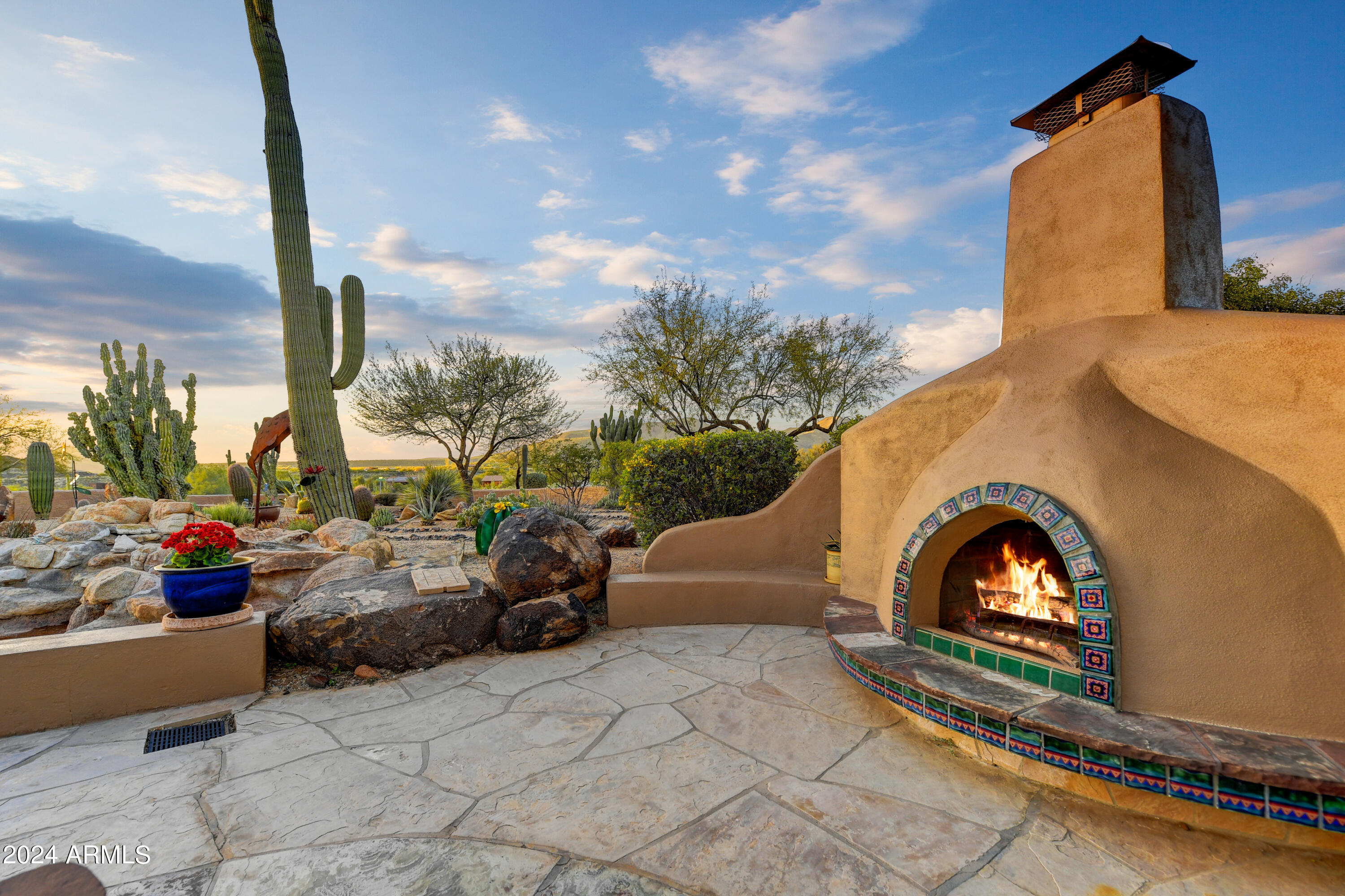 5898 E CHUCKWALLA Trail