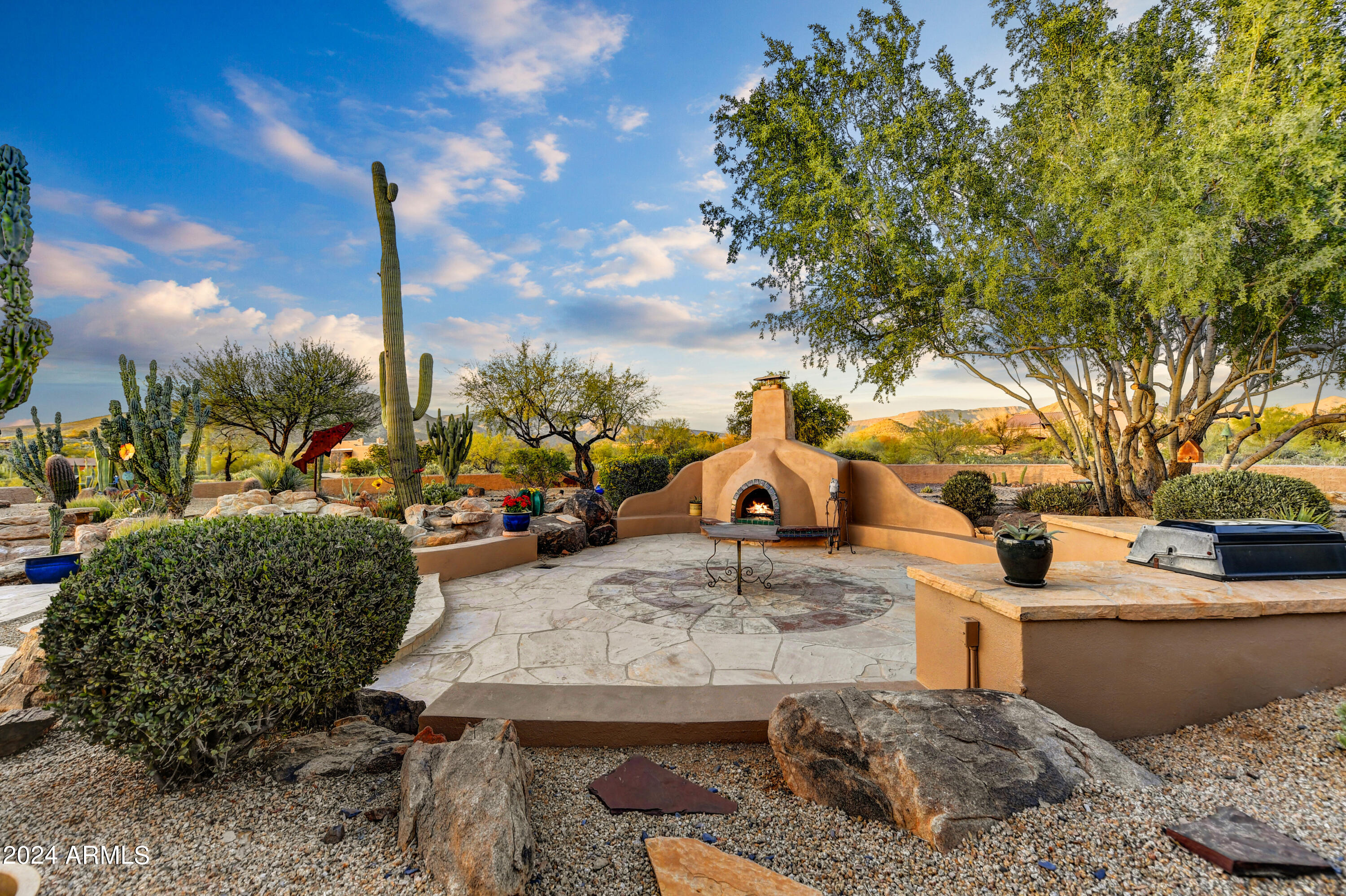 5898 E CHUCKWALLA Trail