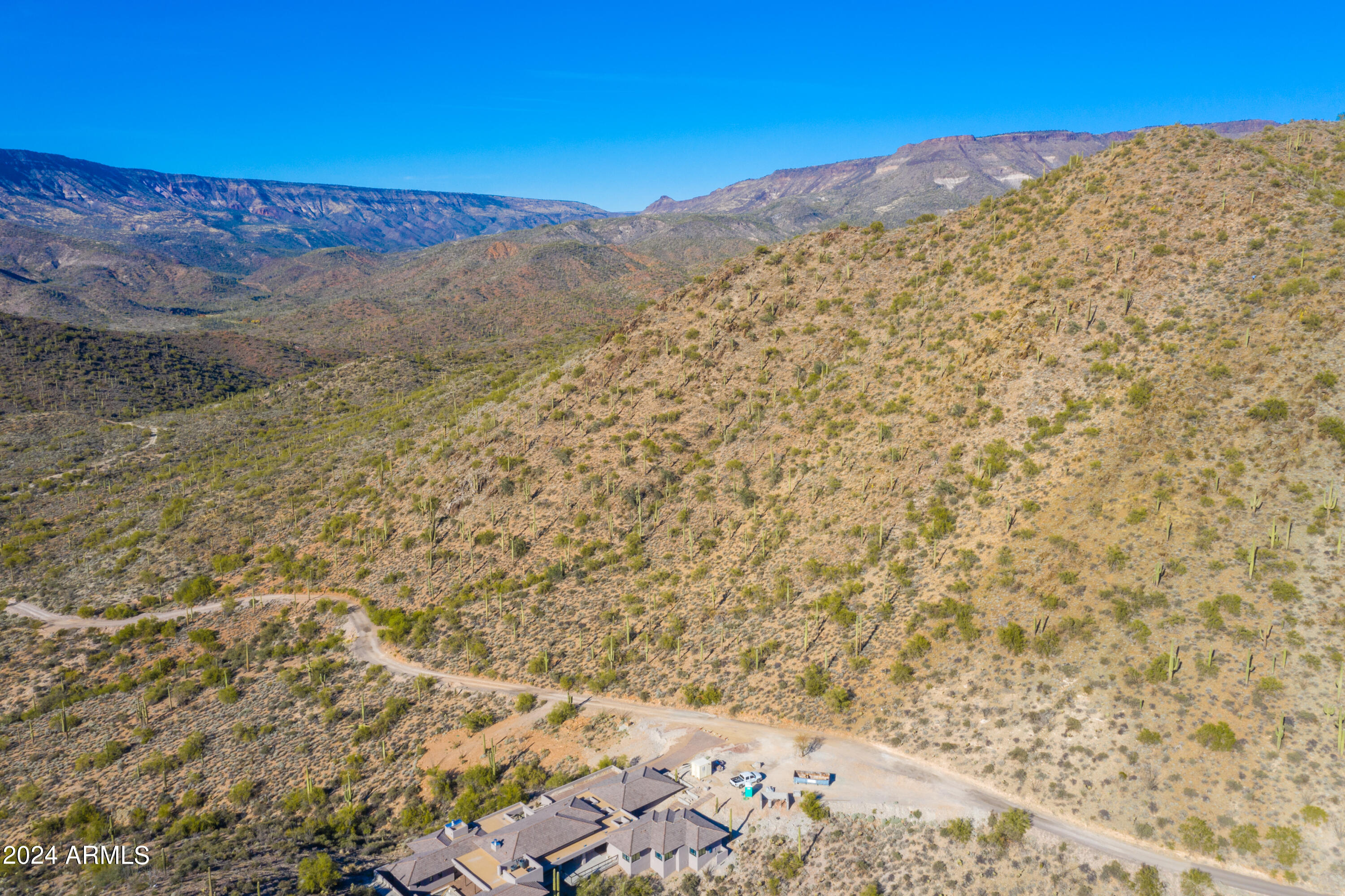 4490X N Cottonwood Canyon Road, -
