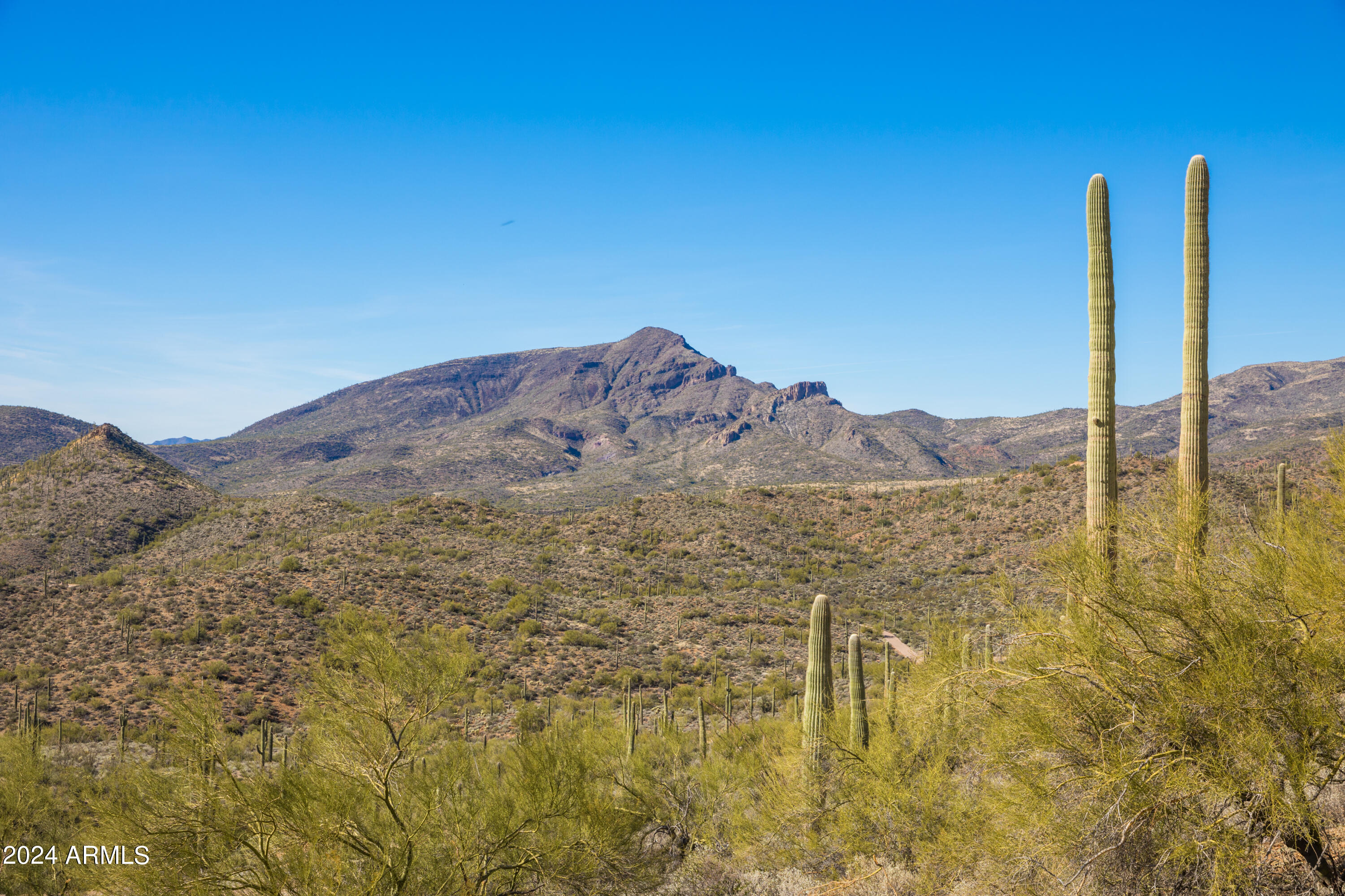 4490X N Cottonwood Canyon Road, -