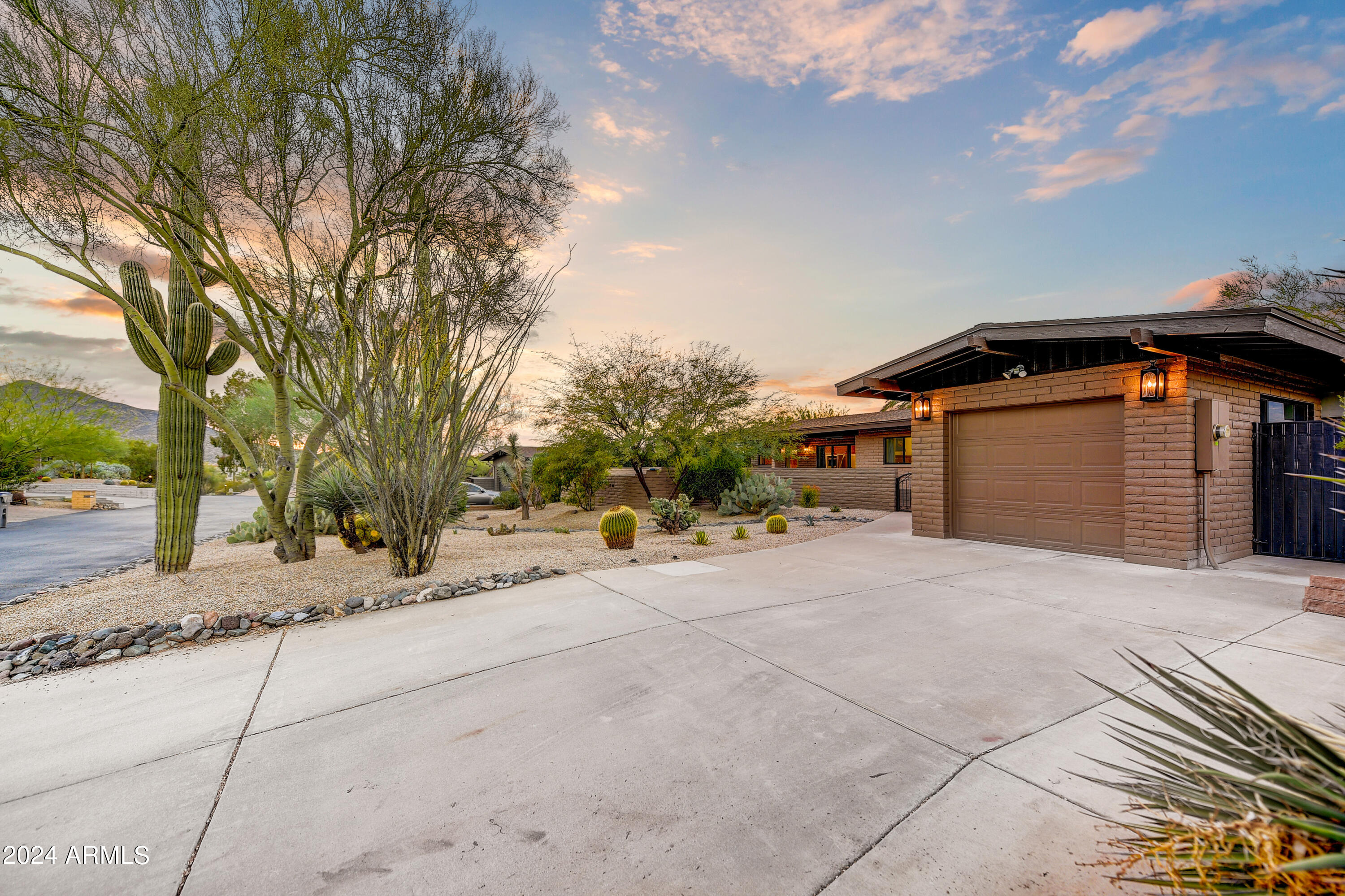 7842 E Carefree Estates Circle