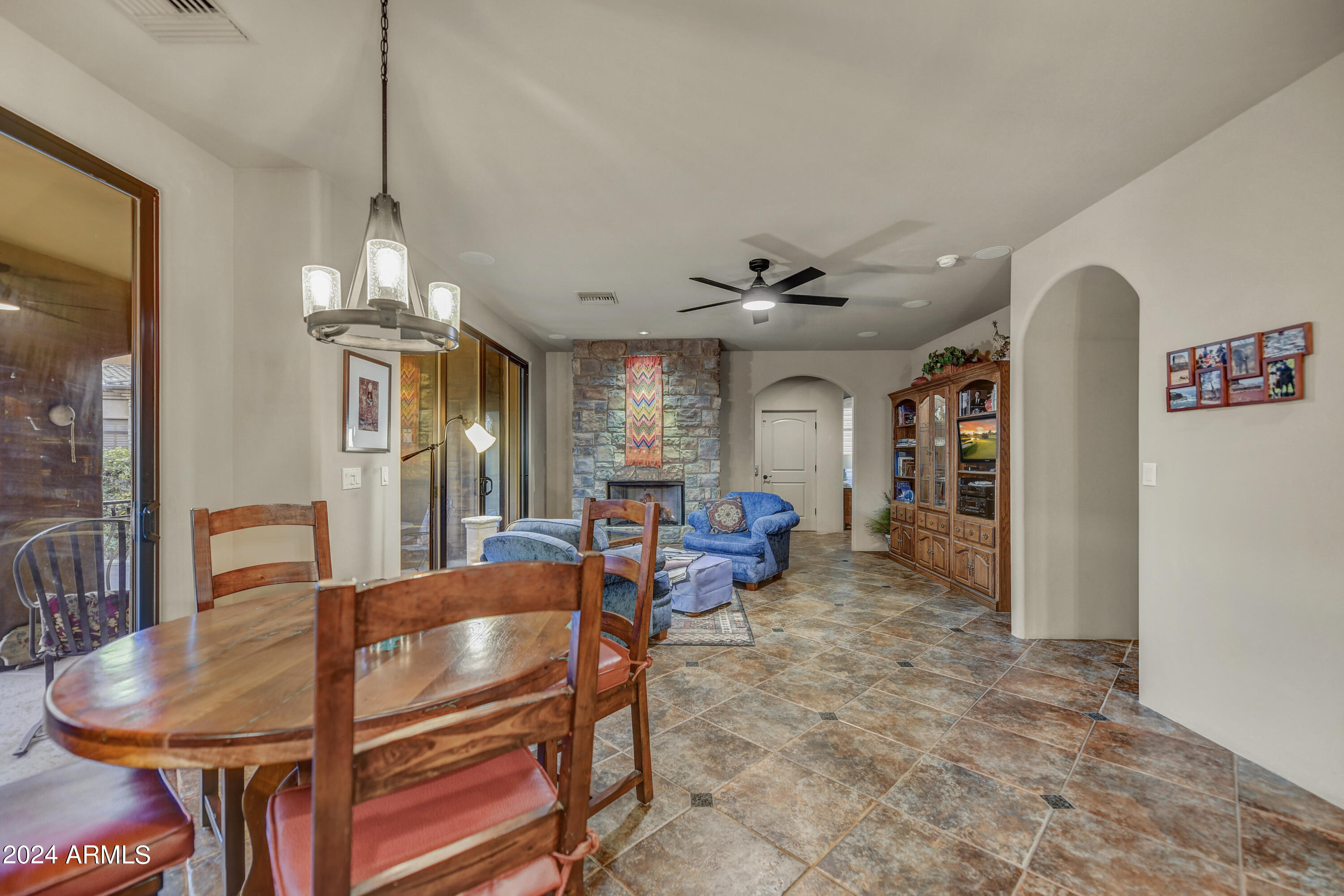 7199 E RIDGEVIEW Place 210
