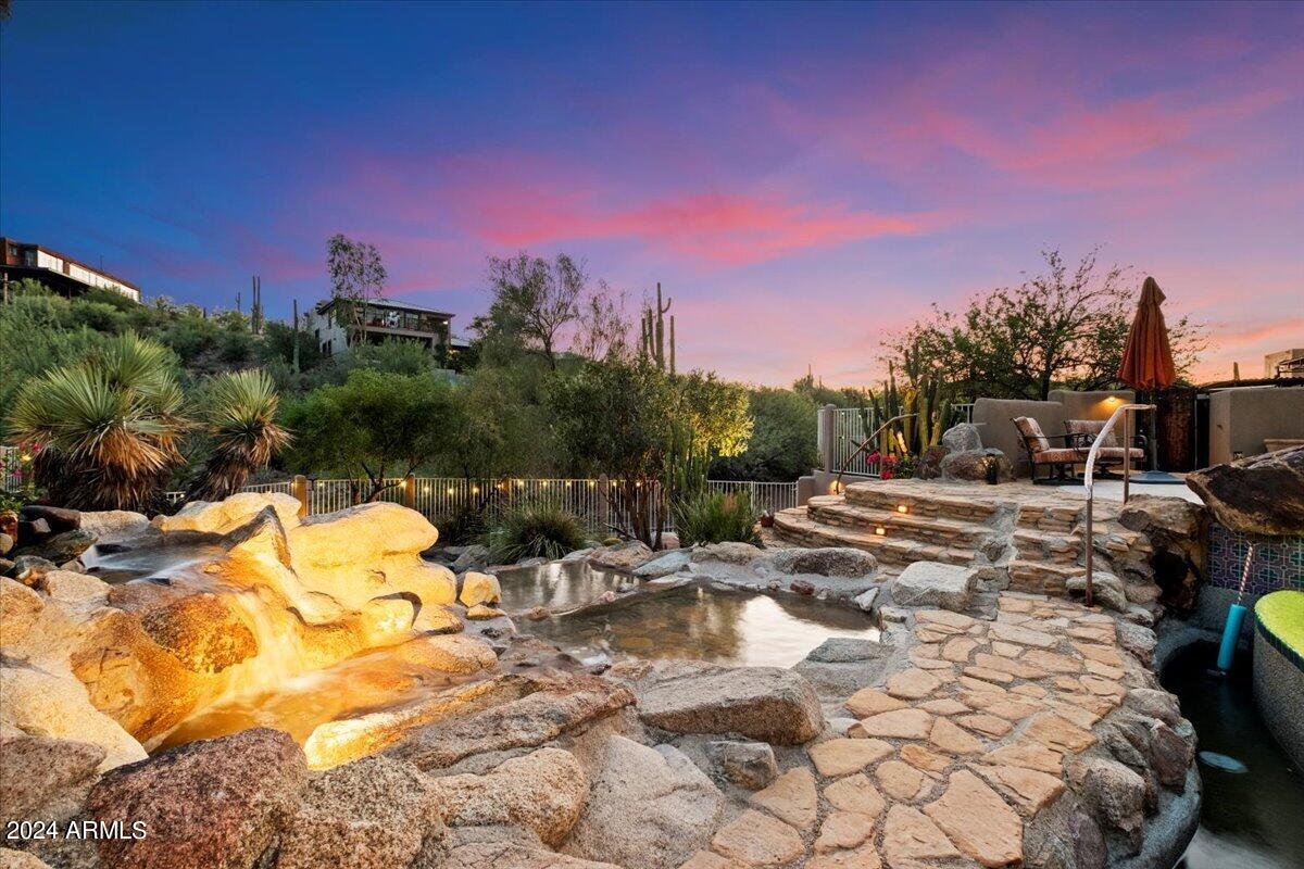 5735 E PASEO HERMOSA