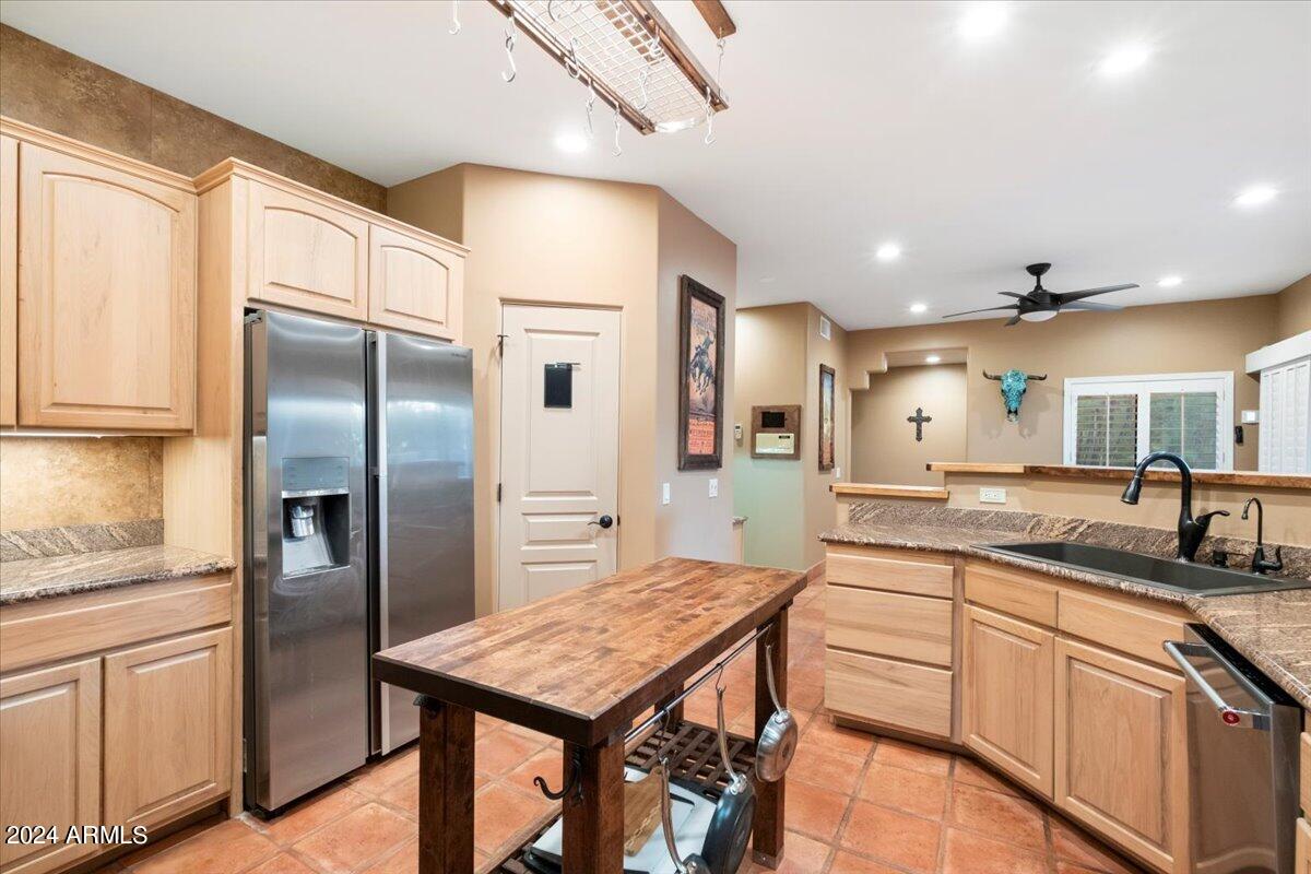 5735 E PASEO HERMOSA