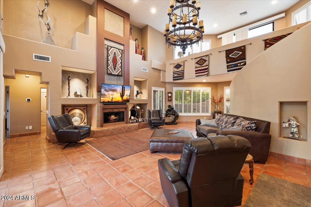 5735 E PASEO HERMOSA