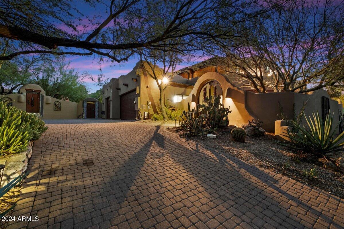 5735 E PASEO HERMOSA