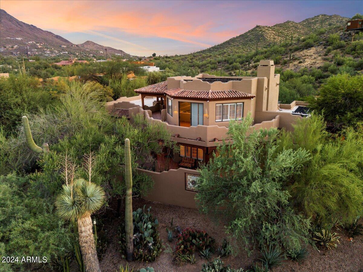 5735 E PASEO HERMOSA