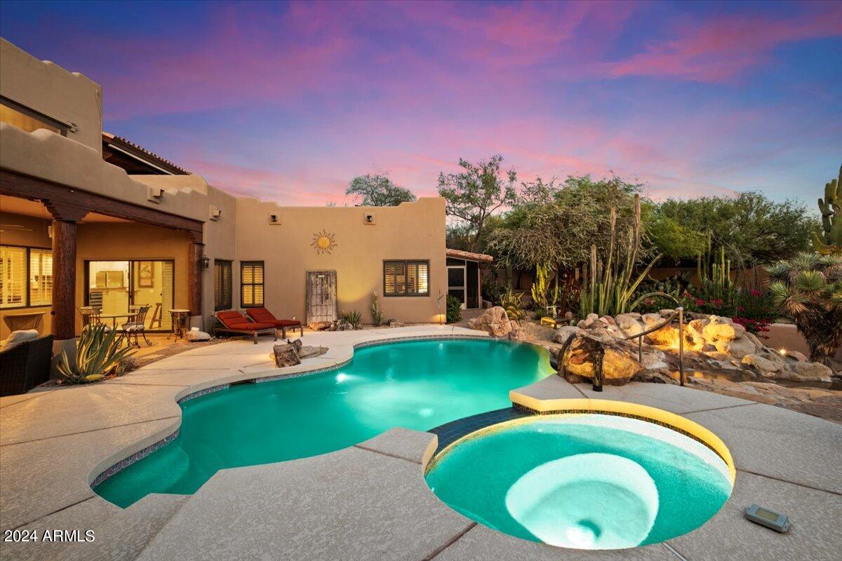 5735 E PASEO HERMOSA