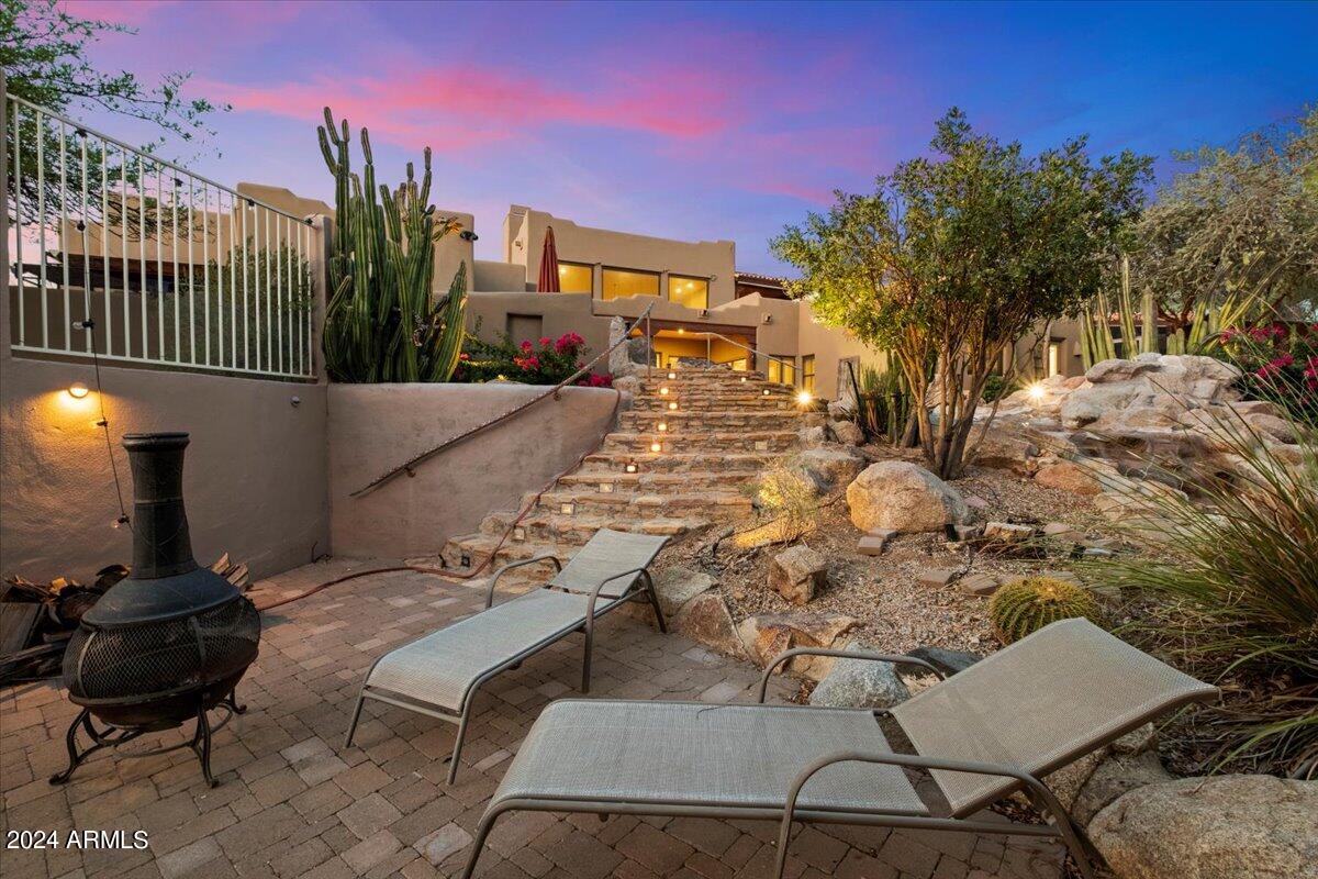 5735 E PASEO HERMOSA