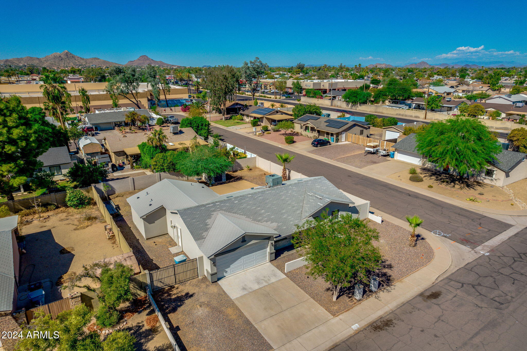 13628 N 41ST Place