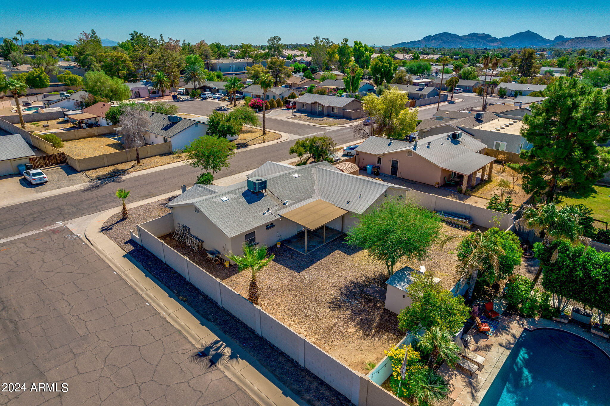 13628 N 41ST Place