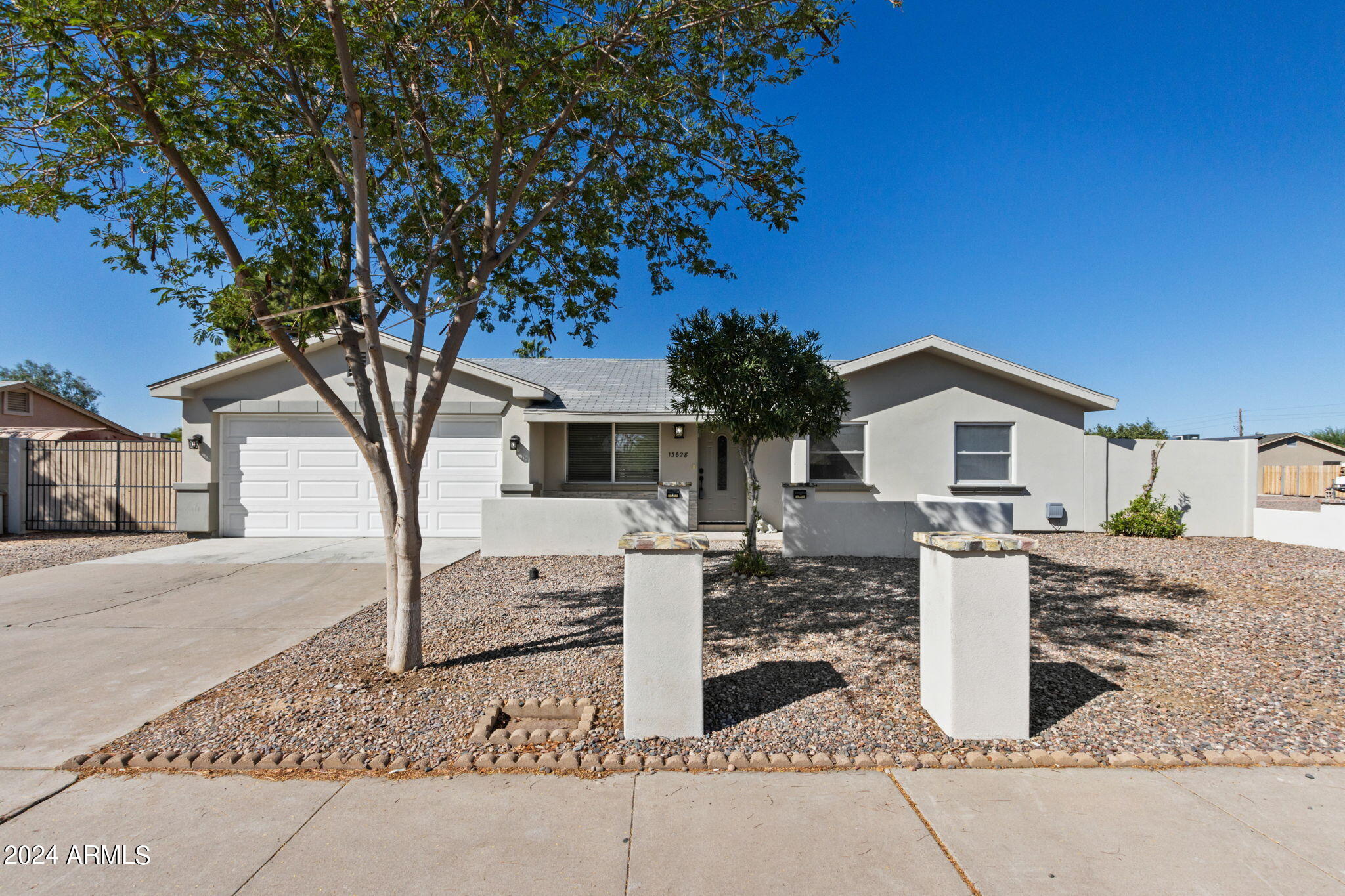 13628 N 41ST Place