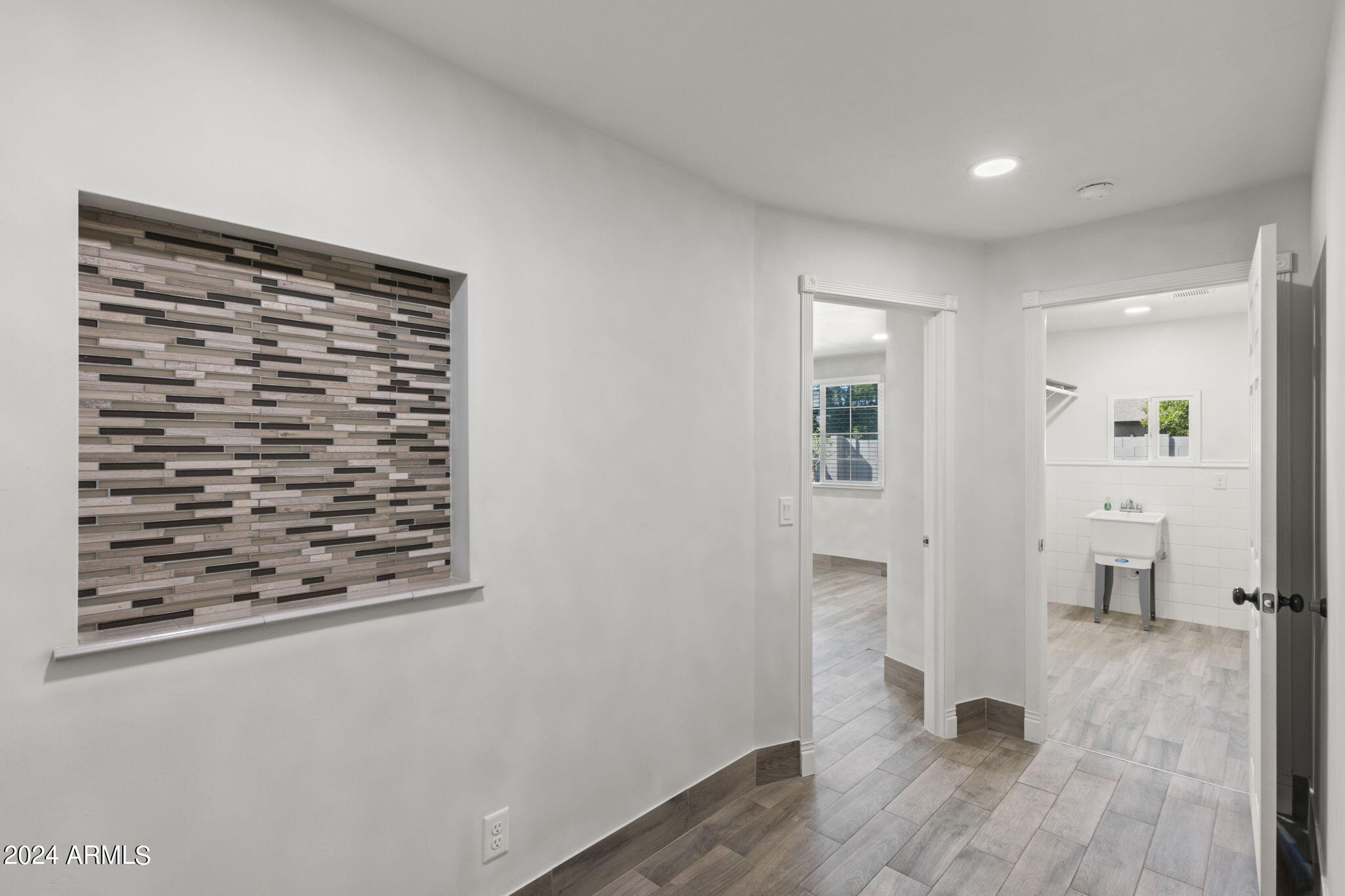 13628 N 41ST Place
