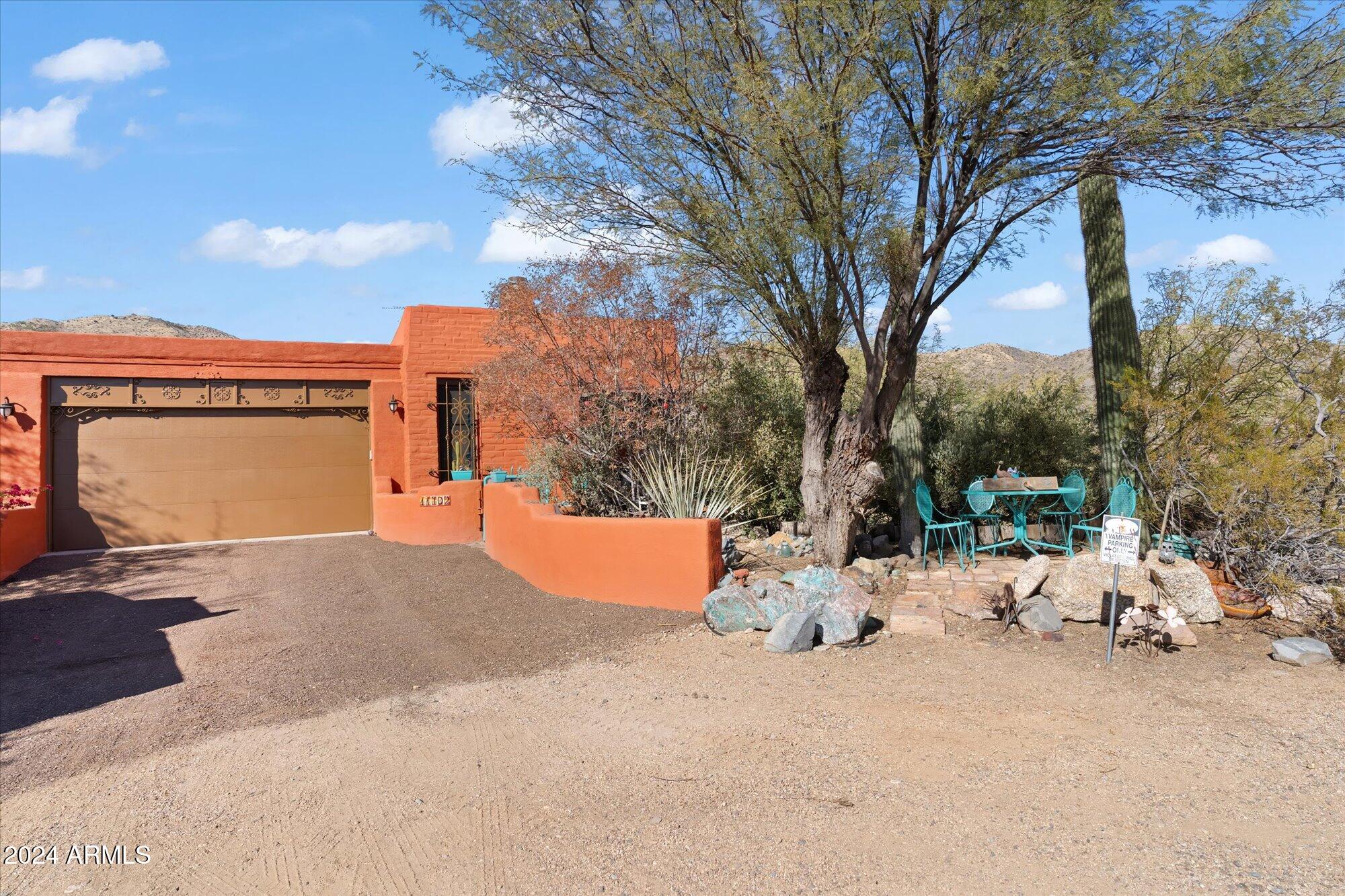 11702 E BLUE WASH Road