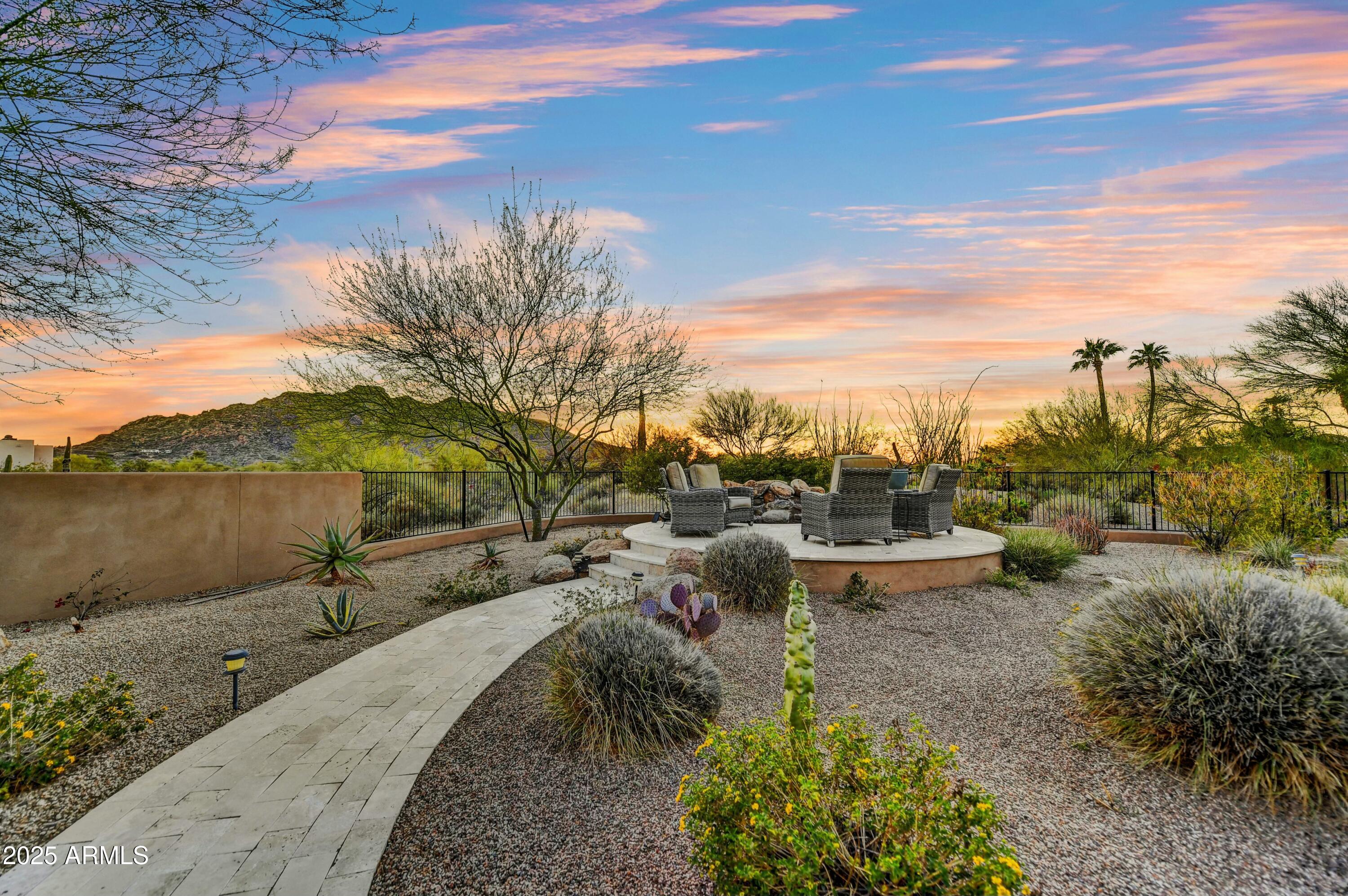 37170 N GREYTHORN Circle
