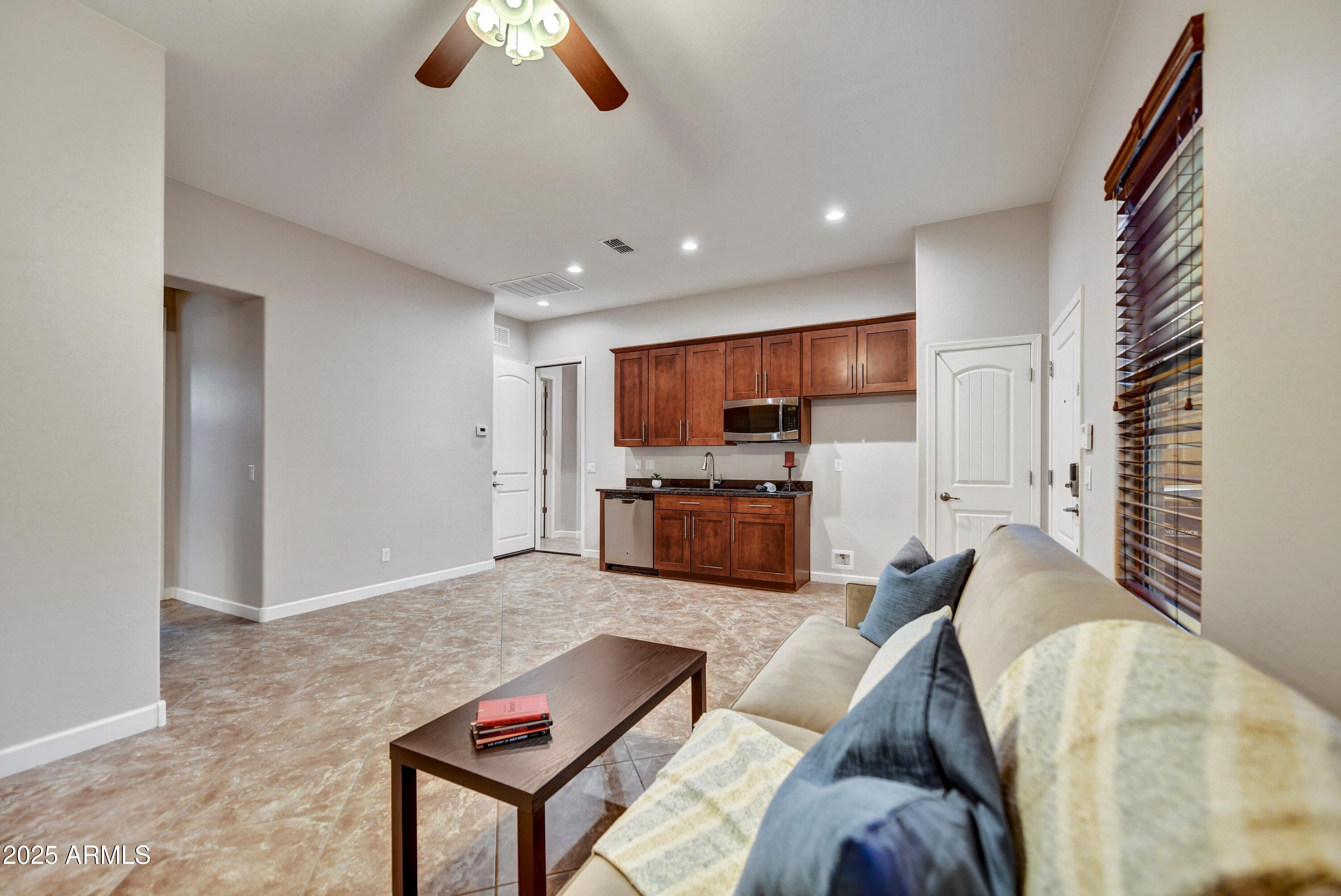 5626 E SLEEPY RANCH Road