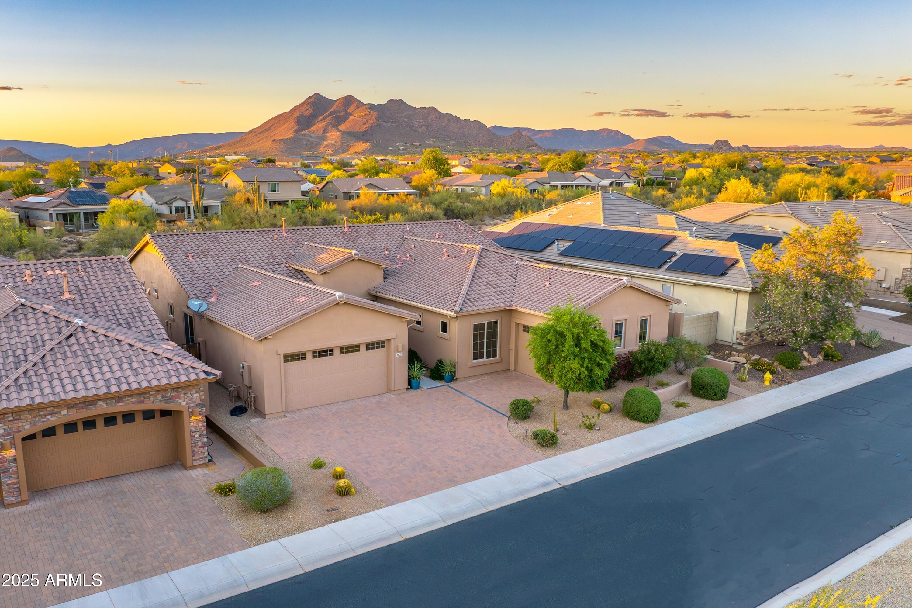5626 E SLEEPY RANCH Road