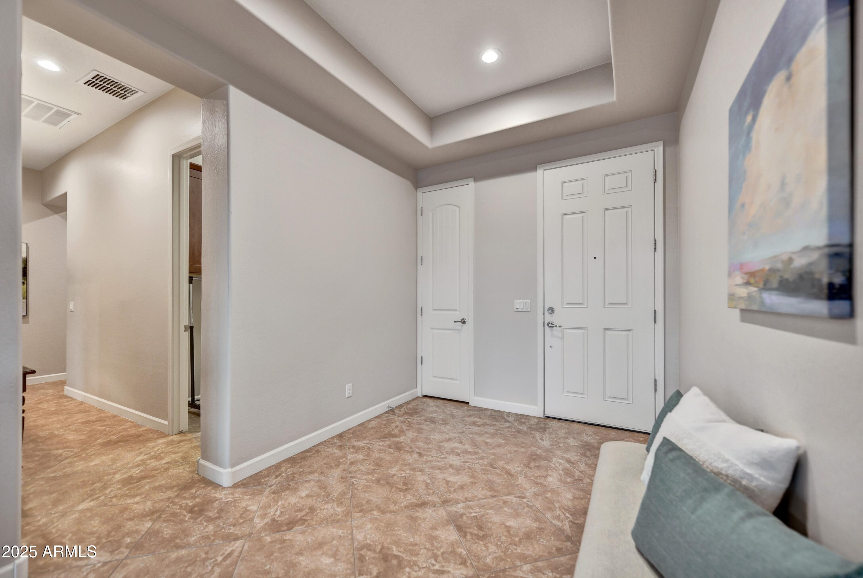 5626 E SLEEPY RANCH Road