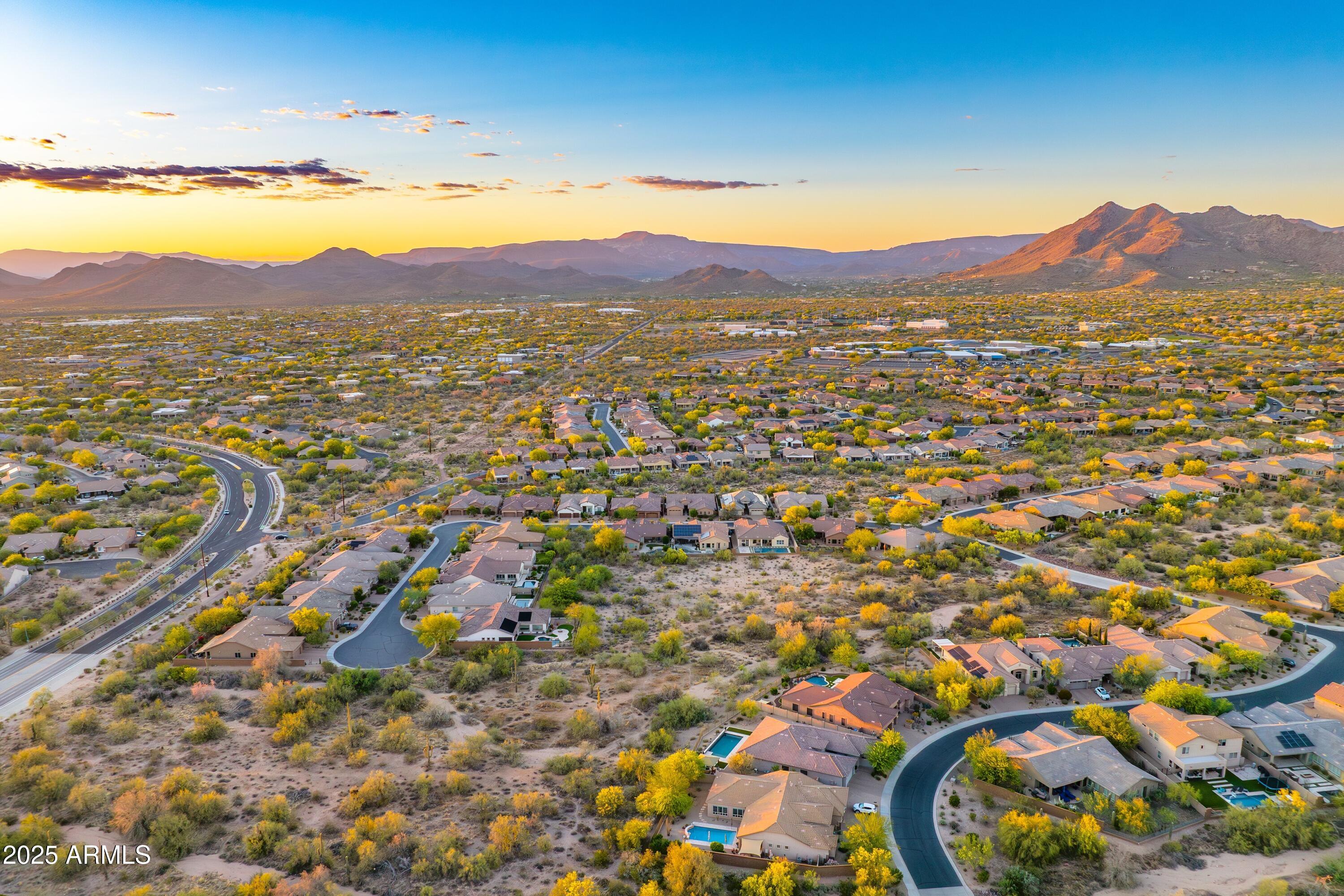 5626 E SLEEPY RANCH Road