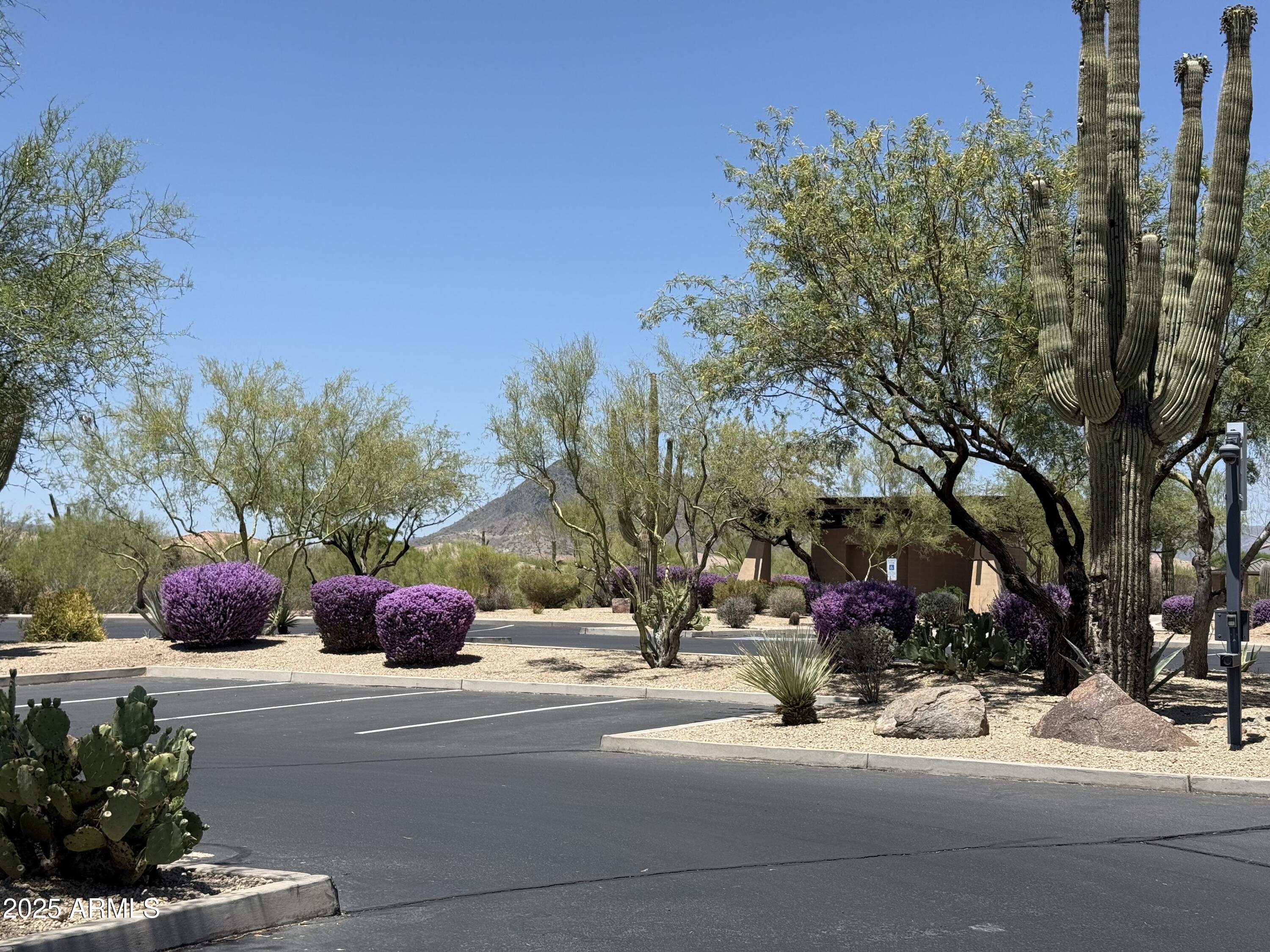 5626 E SLEEPY RANCH Road