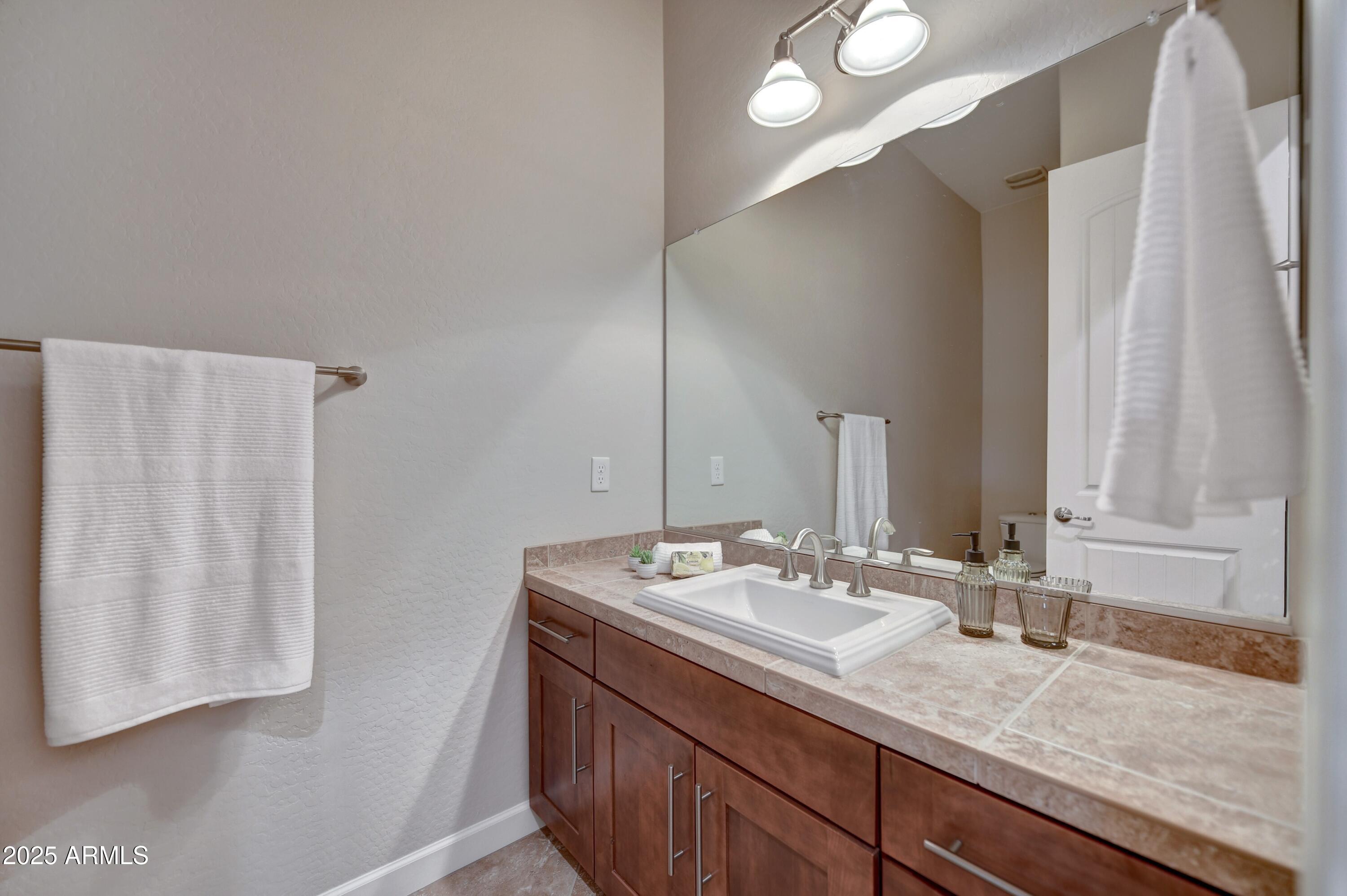 5626 E SLEEPY RANCH Road
