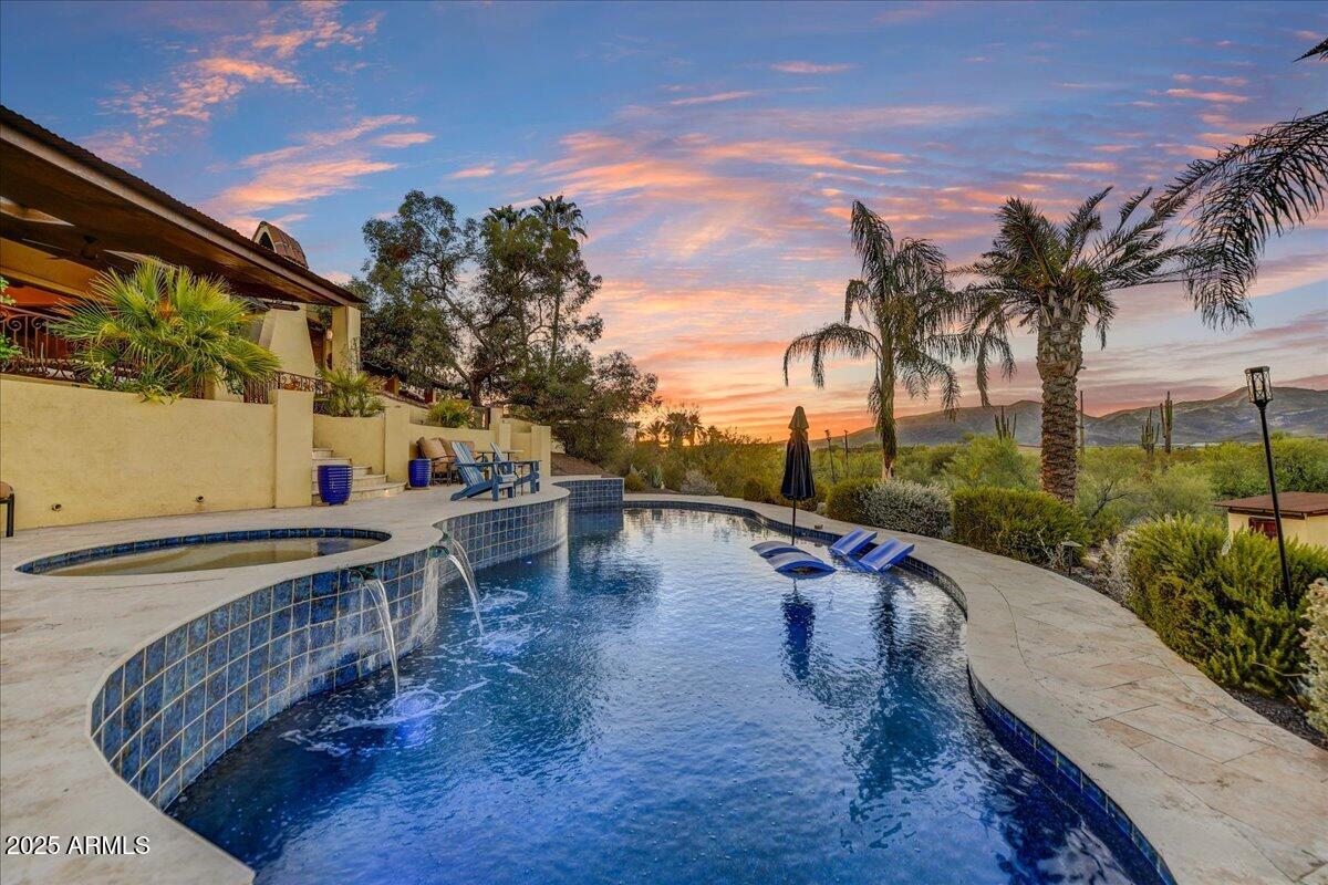 6228 E AZURA Place