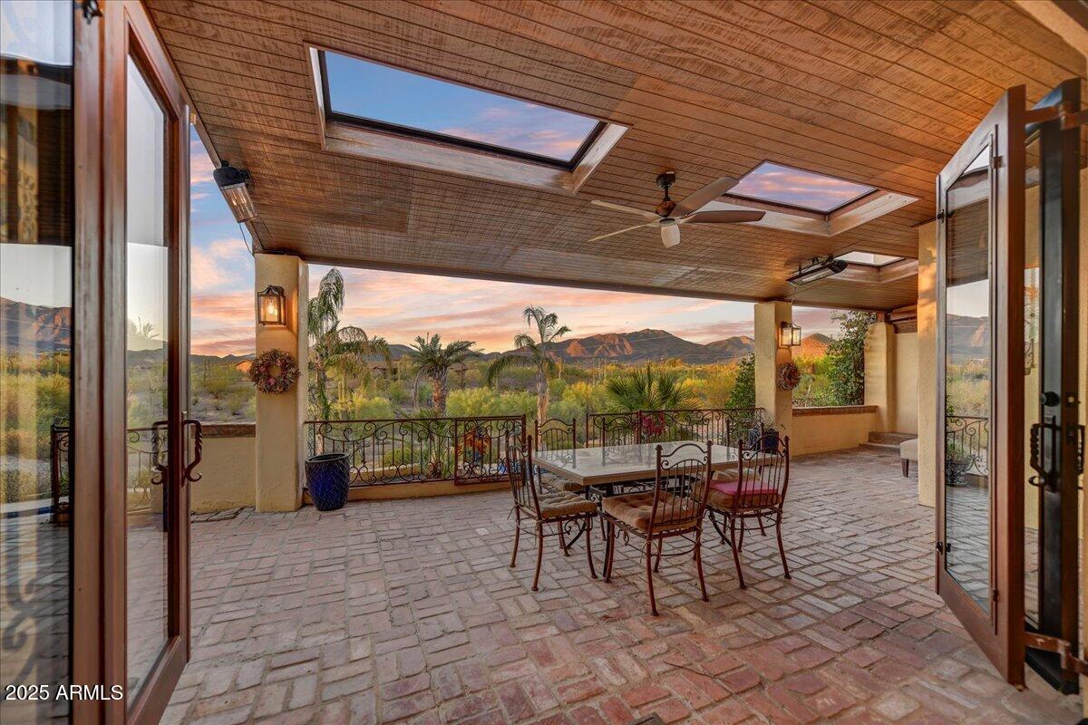 6228 E AZURA Place