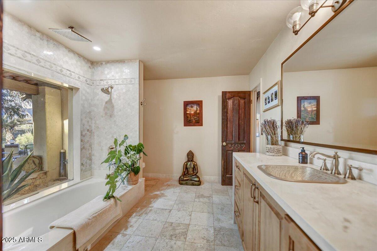 6228 E AZURA Place