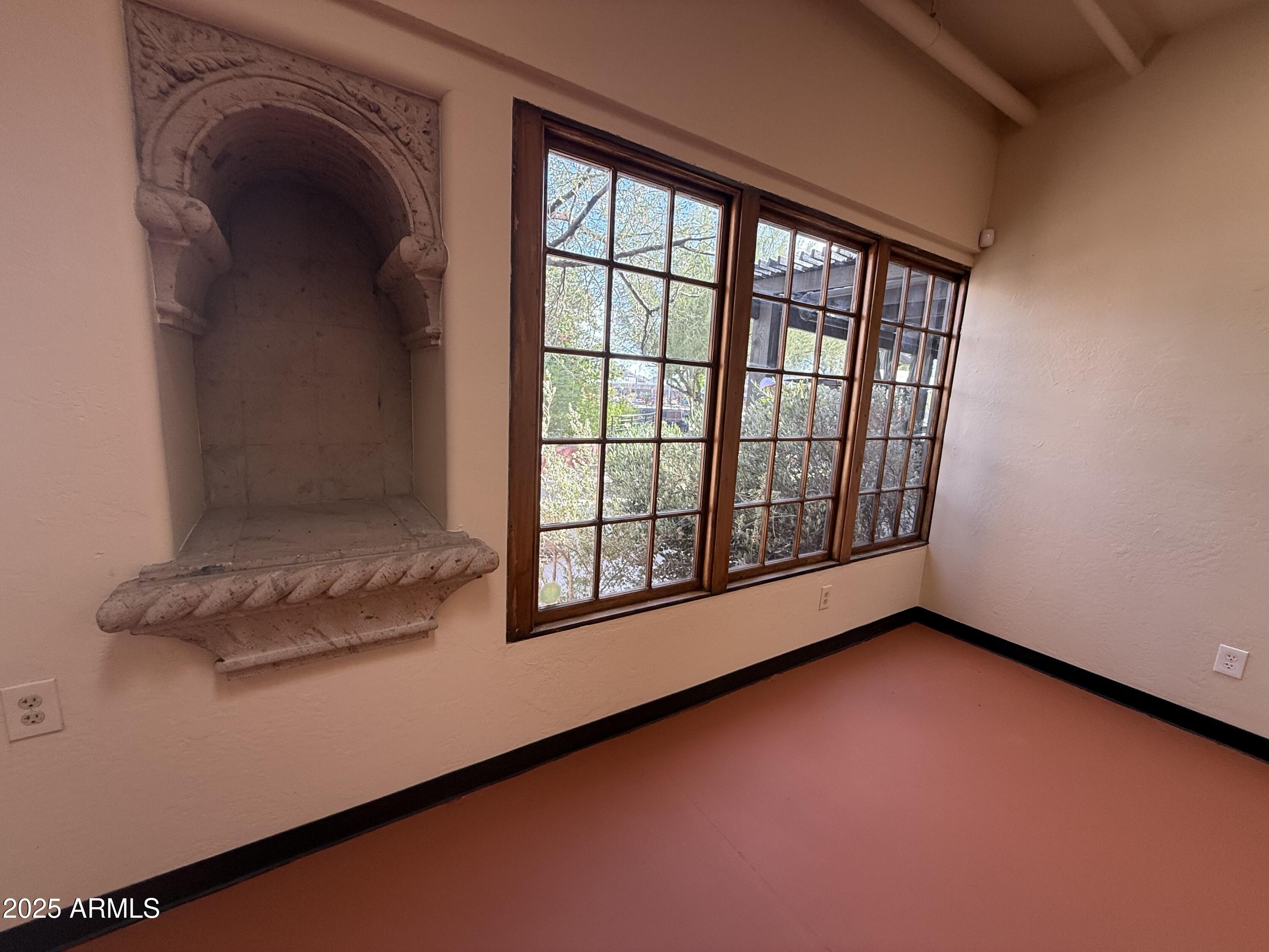 6130 E CAVE CREEK Road Unit: 3B