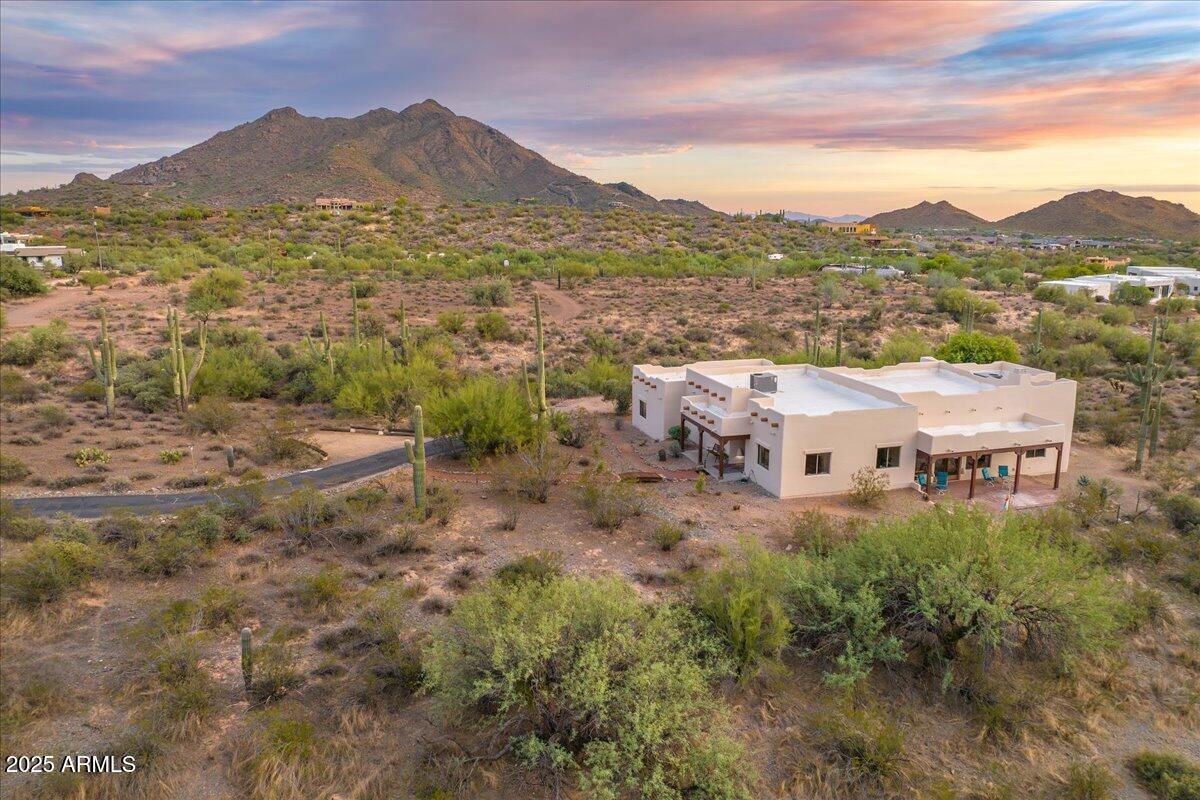 39258 N RIDGEWAY Drive