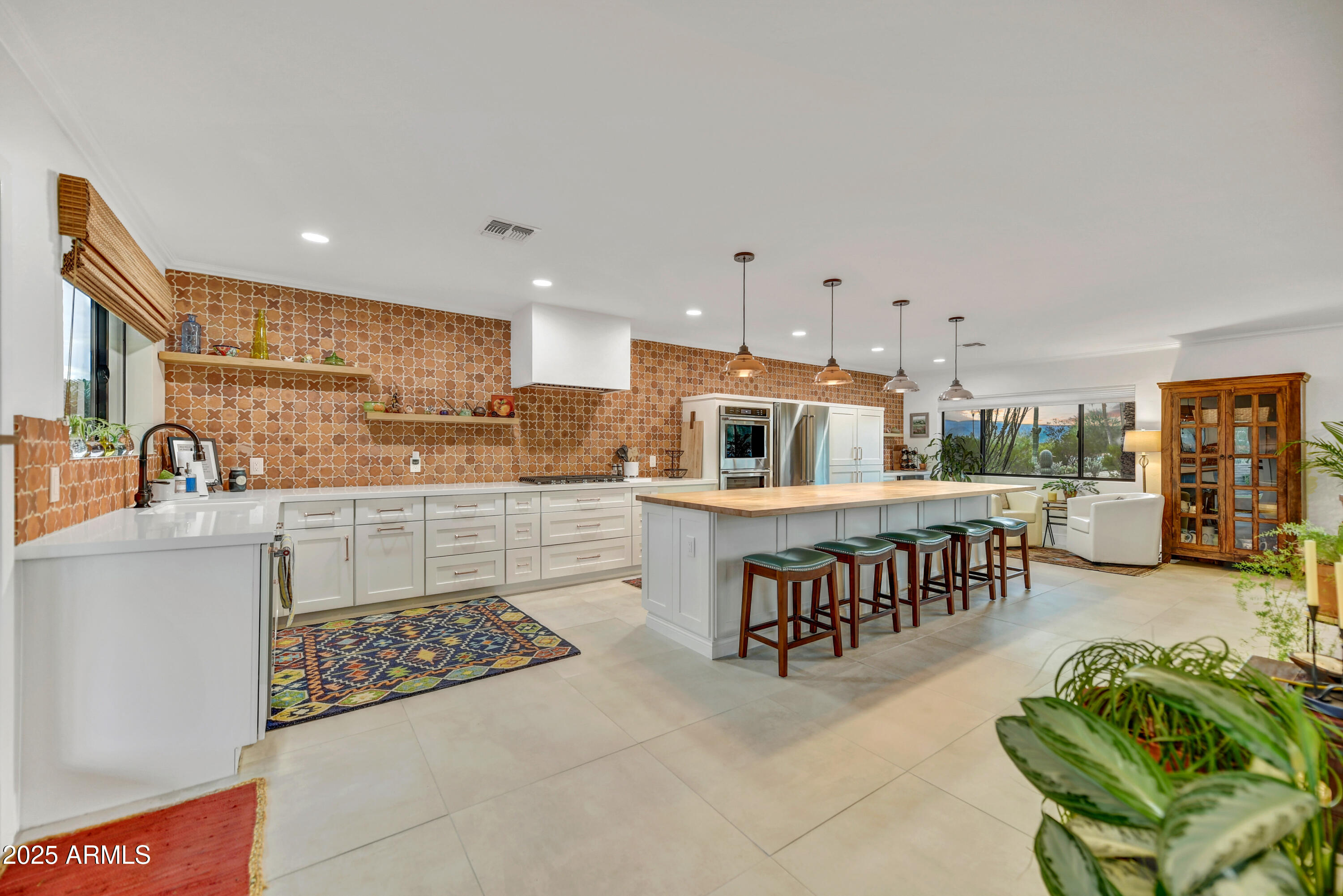 7842 E CAREFREE ESTATES Circle