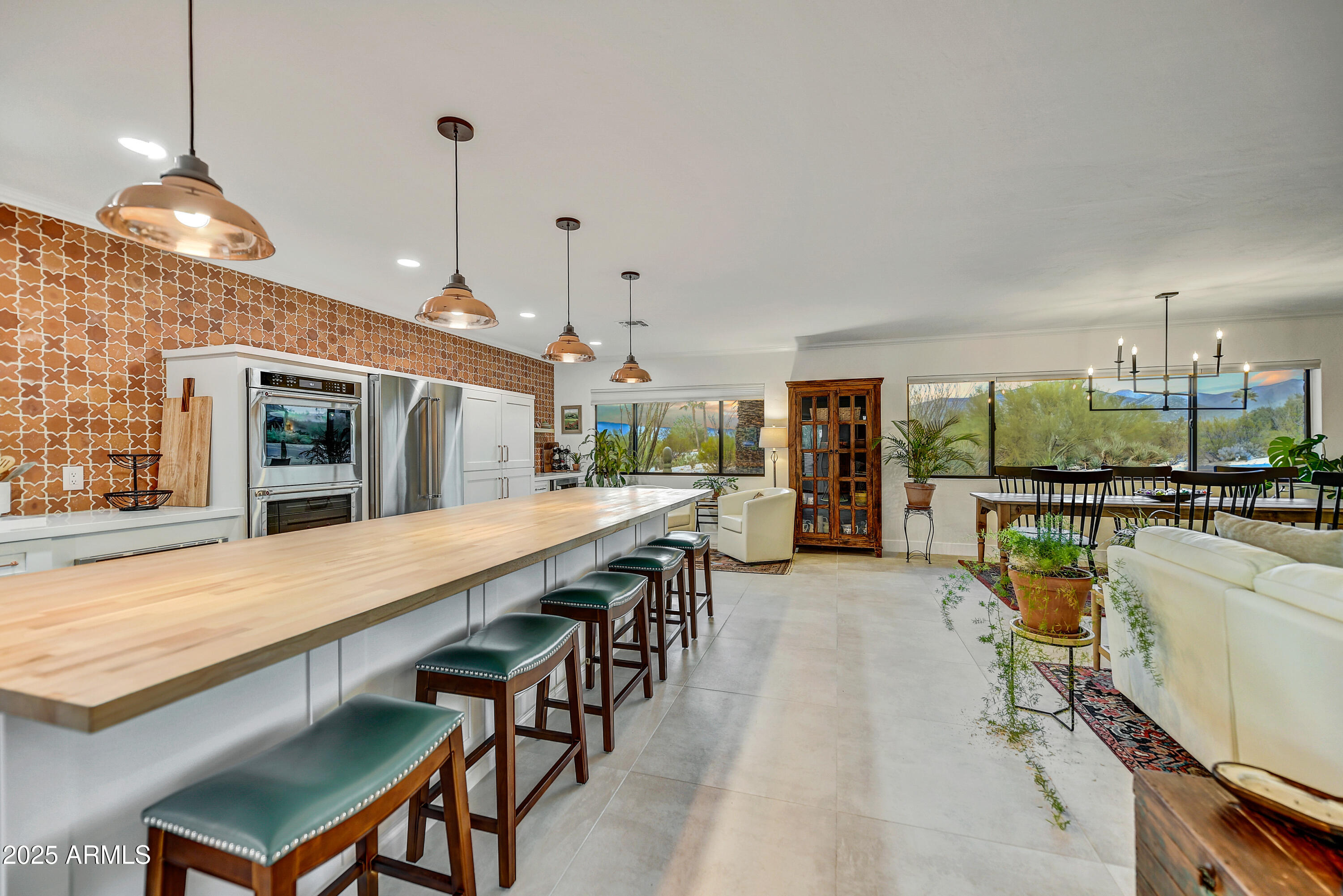 7842 E CAREFREE ESTATES Circle