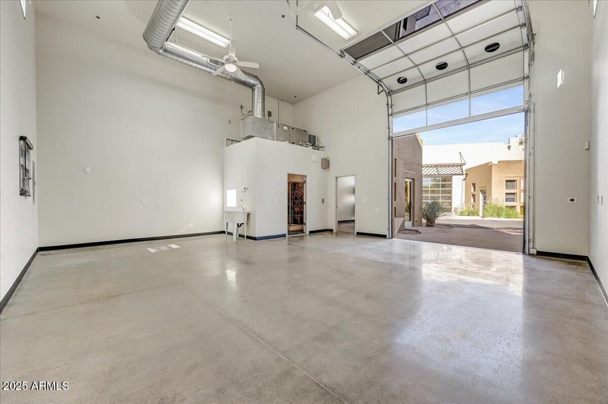 7202 E CAVE CREEK Road A4
