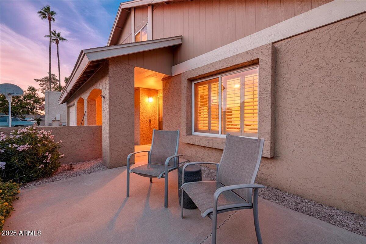 1542 W IMPALA Avenue