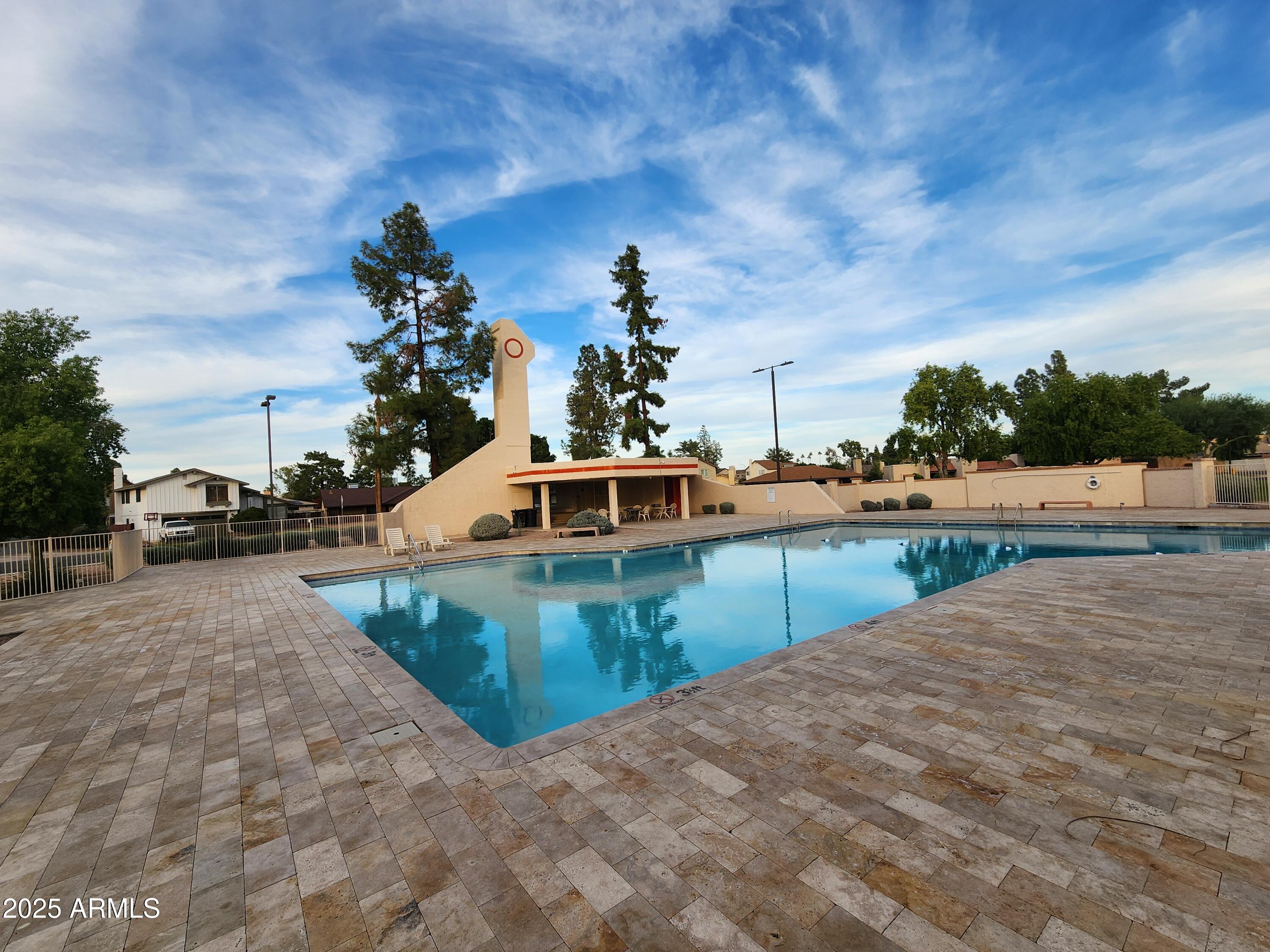 1542 W IMPALA Avenue