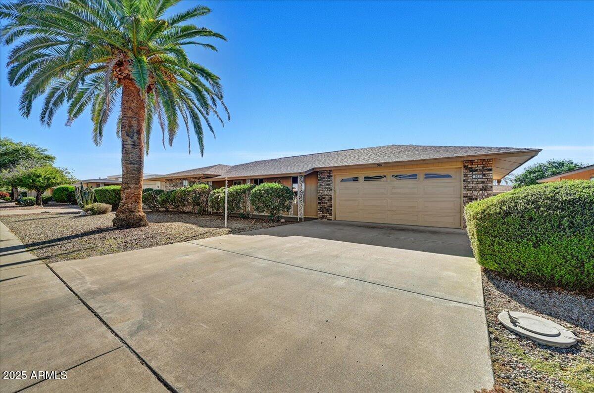9711 W INDIAN HILLS Drive