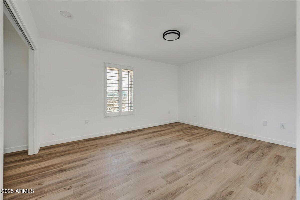 9711 W INDIAN HILLS Drive