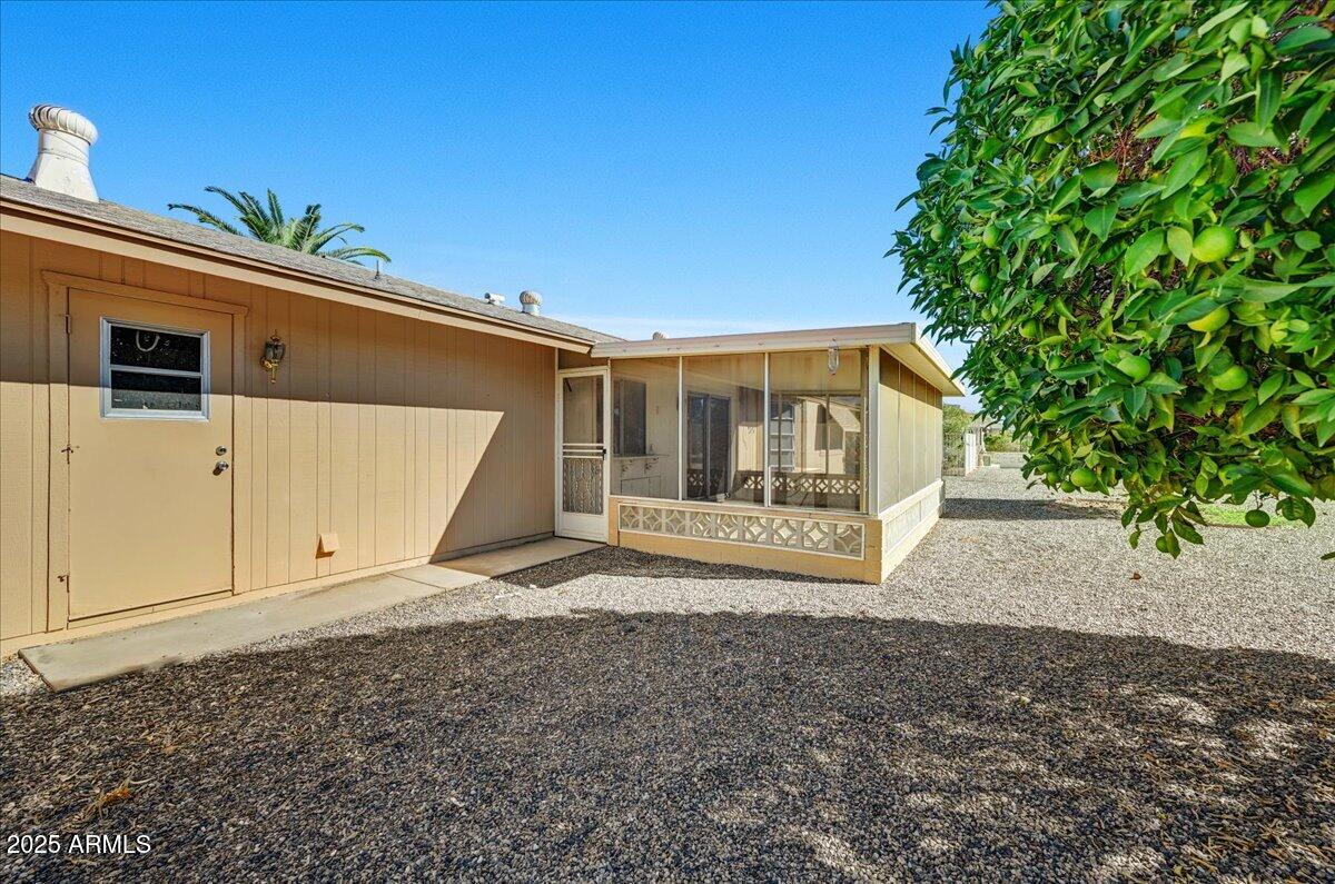 9711 W INDIAN HILLS Drive