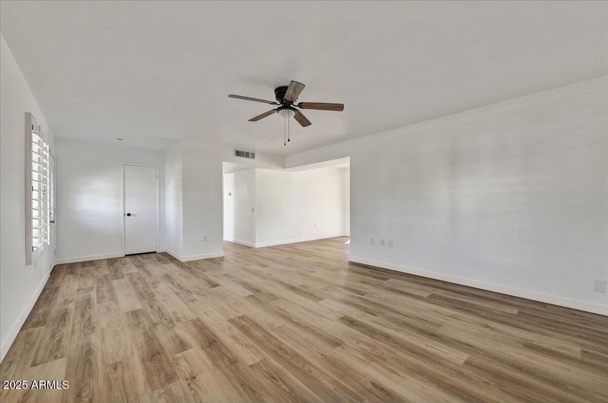 9711 W INDIAN HILLS Drive