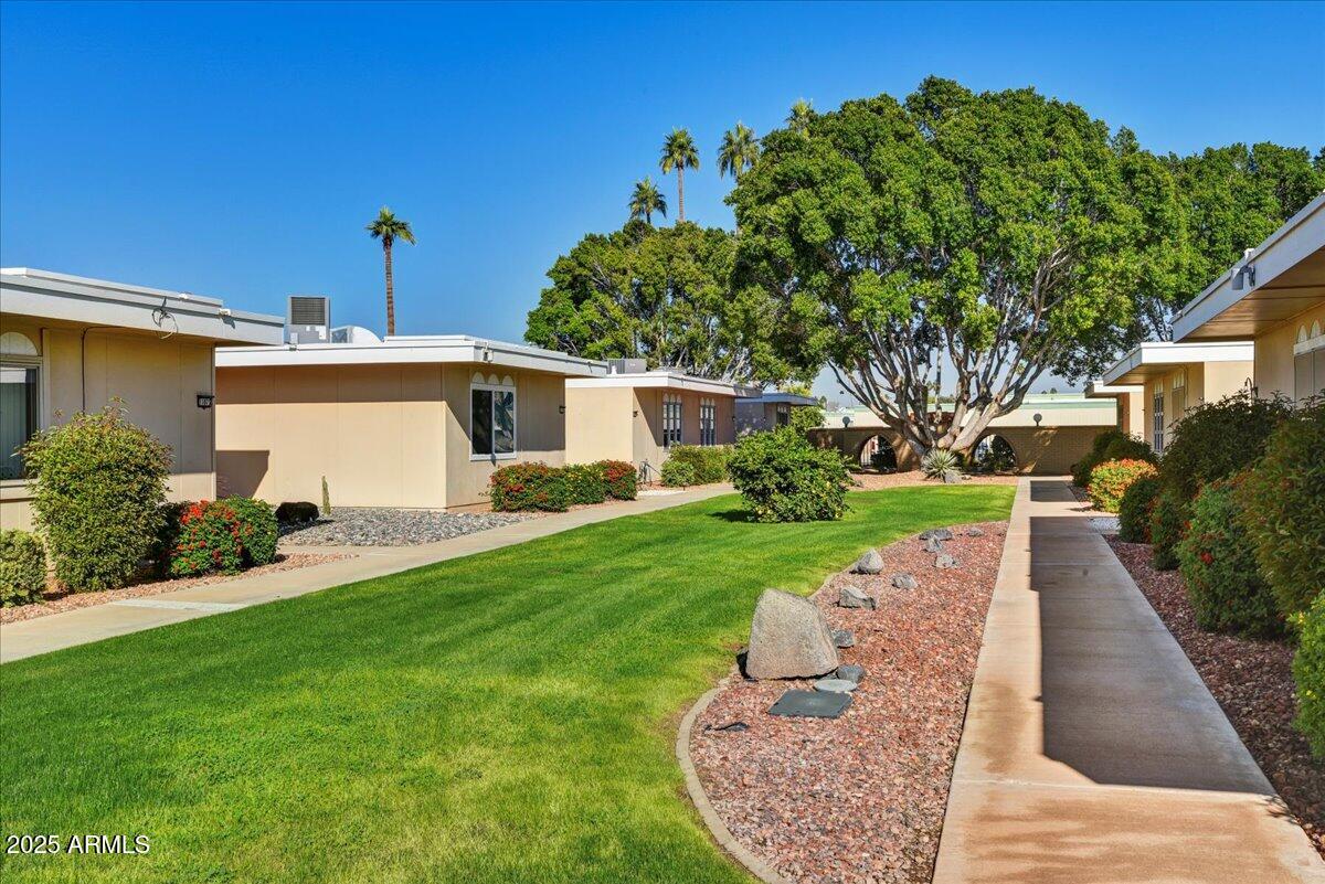 11061 W Coggins Drive