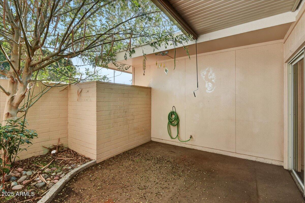 11061 W Coggins Drive