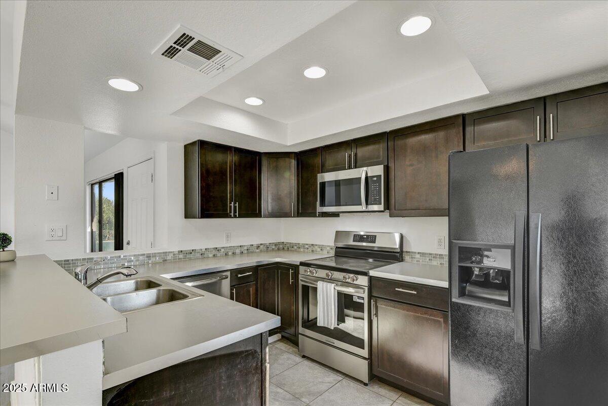 9221 N 59TH Avenue 218