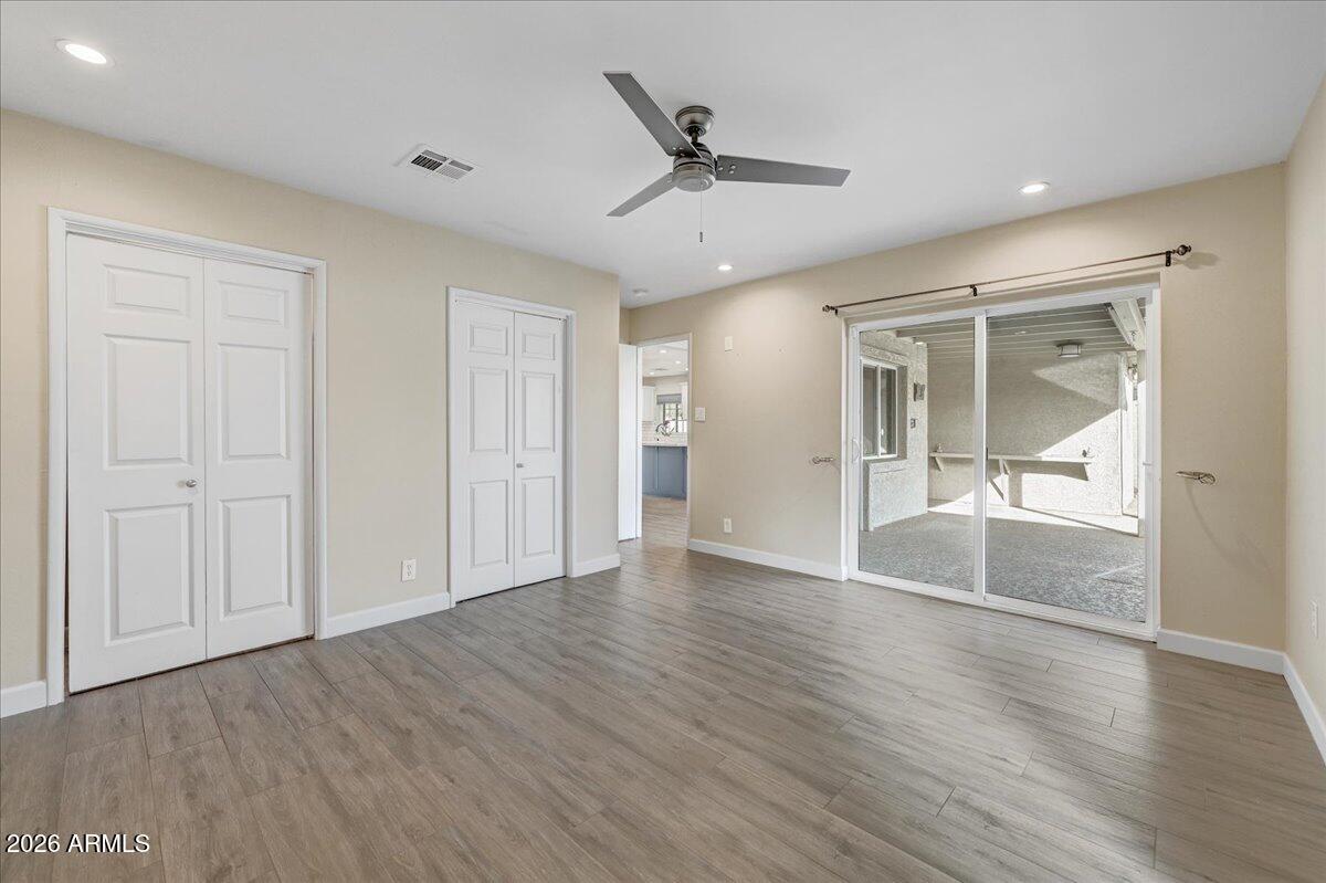 4325 N 19TH Place