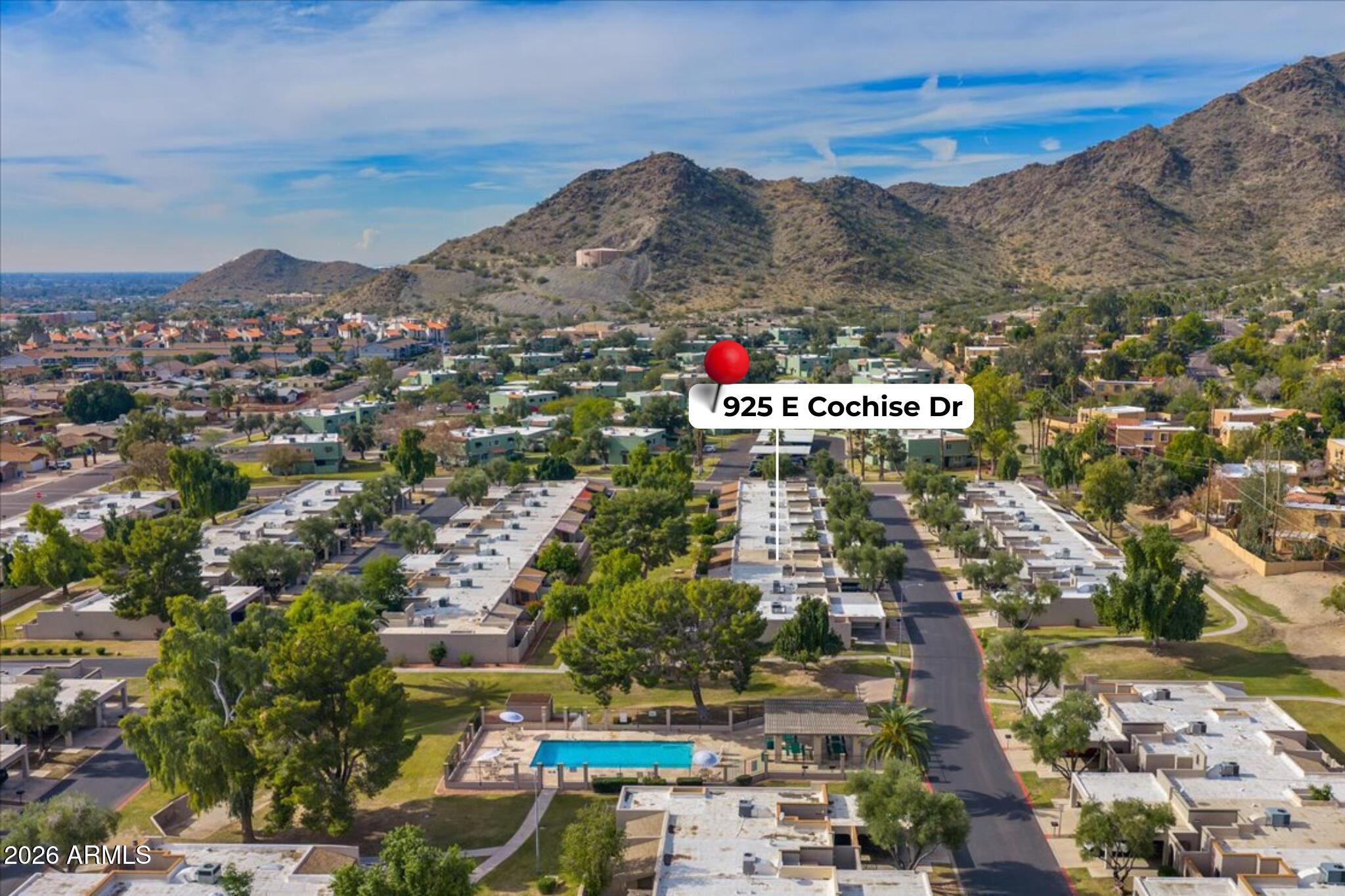 925 E COCHISE Drive