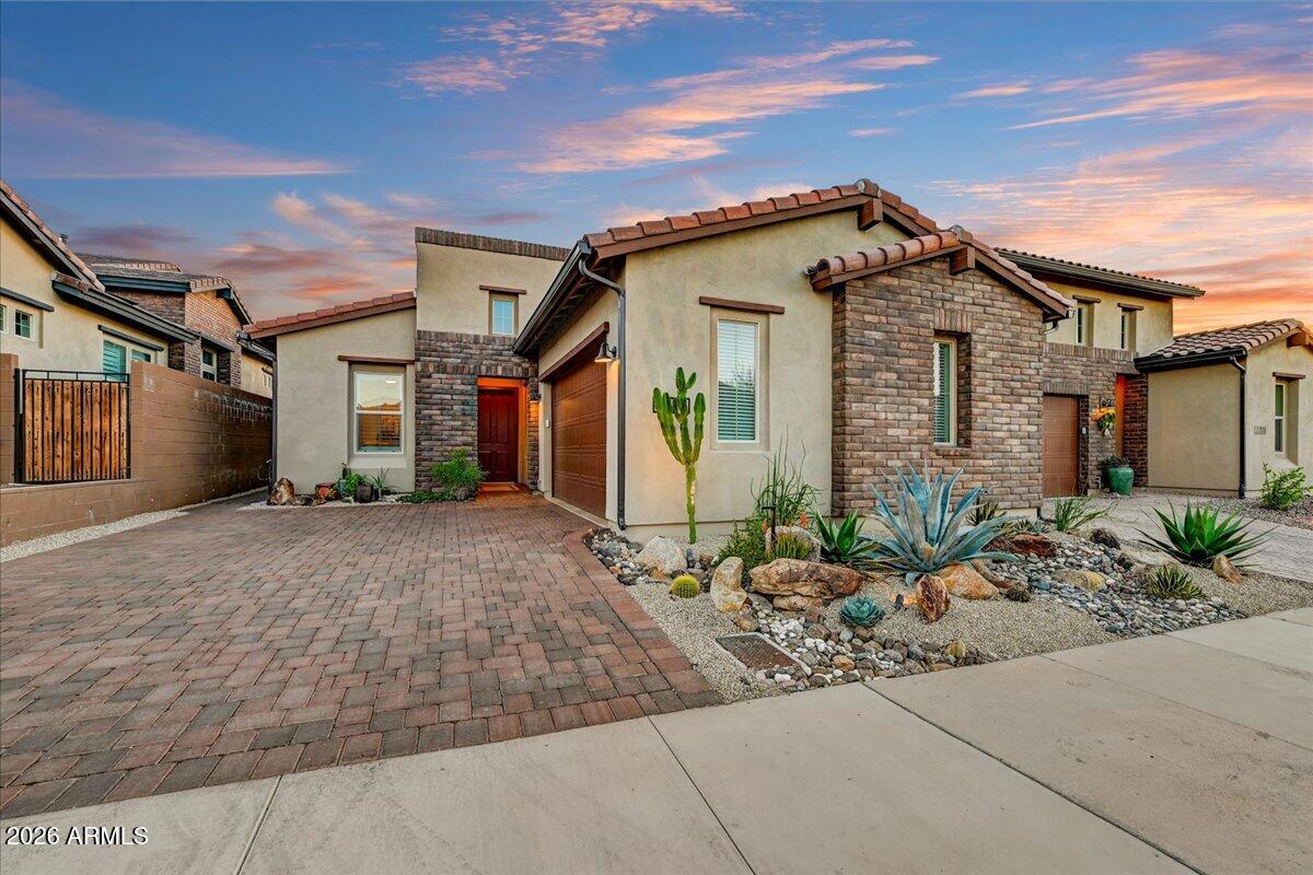 7285 E CAMINO SALIDA DEL SOL E
