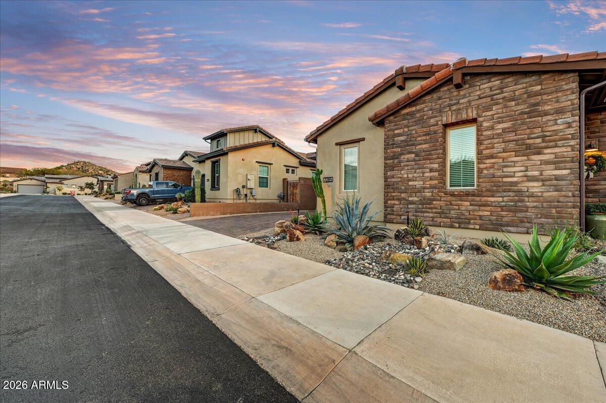7285 E CAMINO SALIDA DEL SOL E