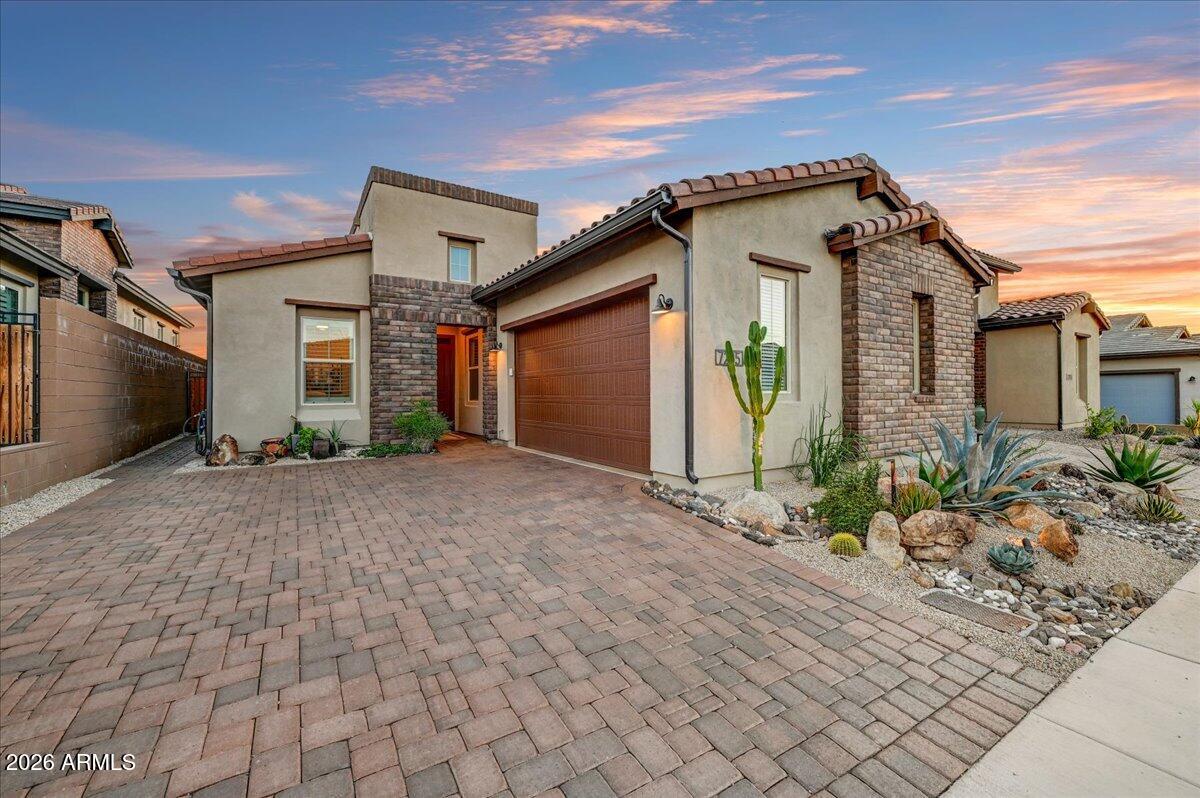 7285 E CAMINO SALIDA DEL SOL E