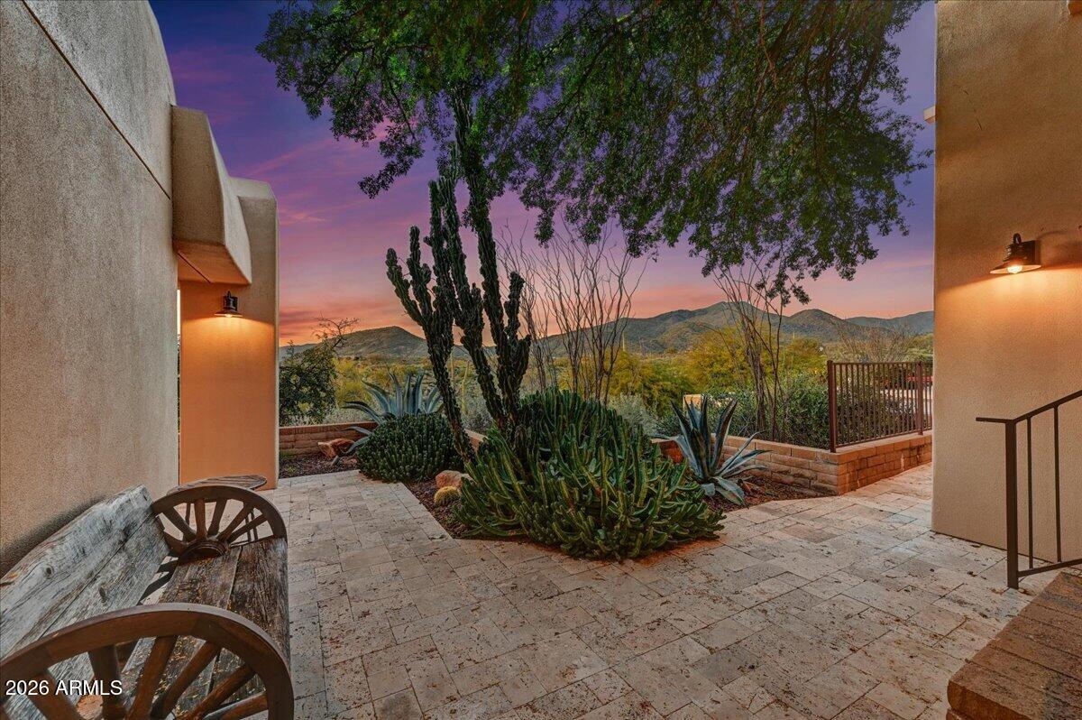 8343 E Spanish Boot Road