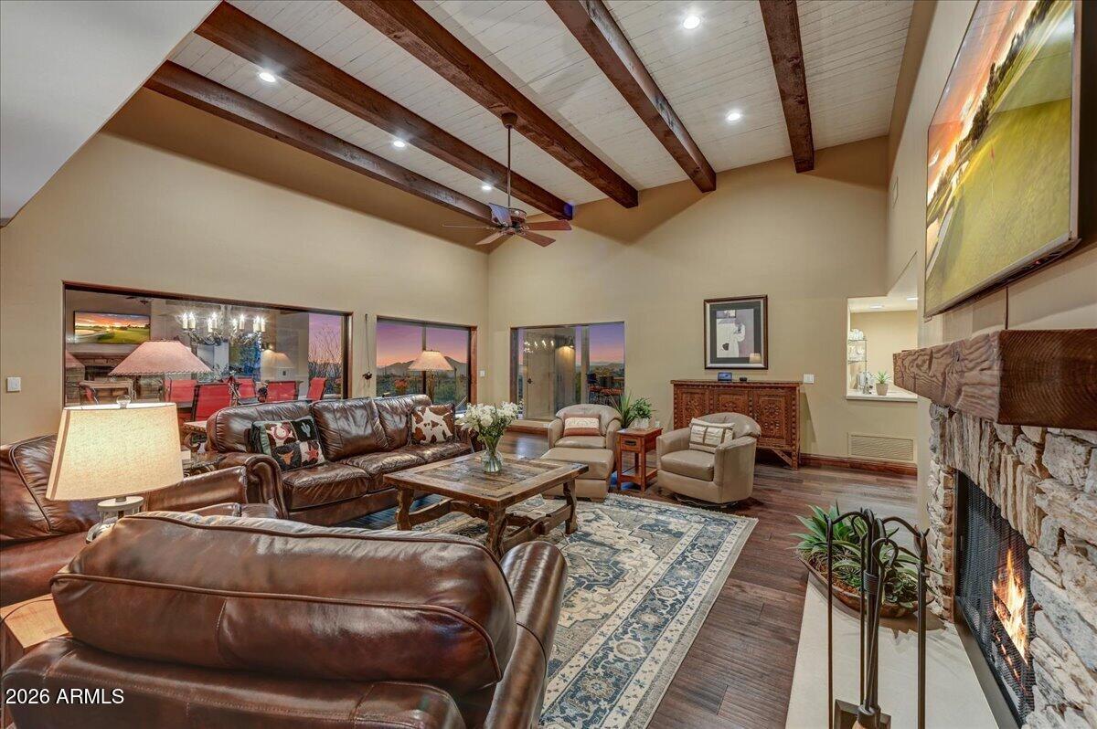 8343 E Spanish Boot Road